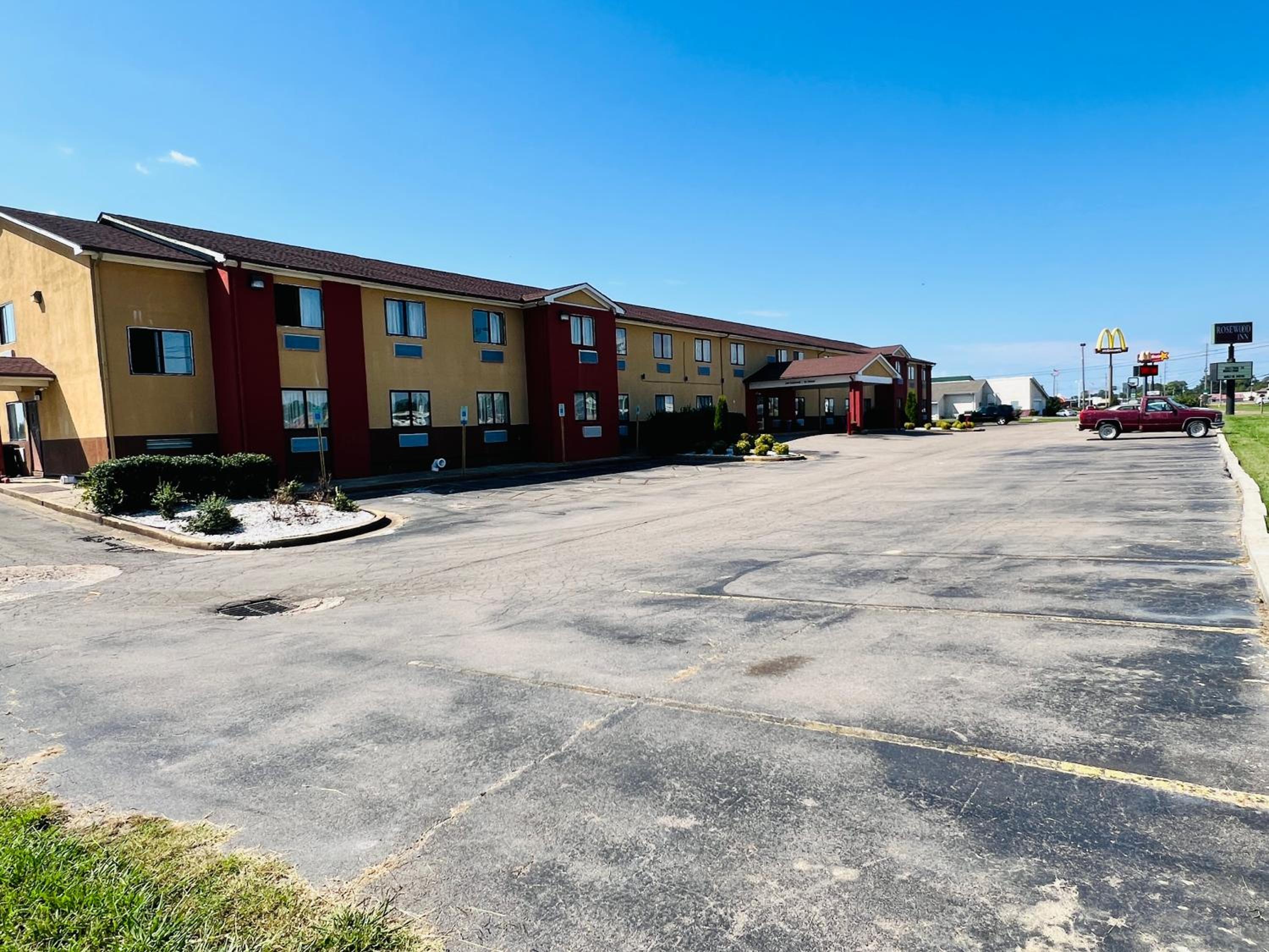 Rosewood Inn By OYO Union City I-69