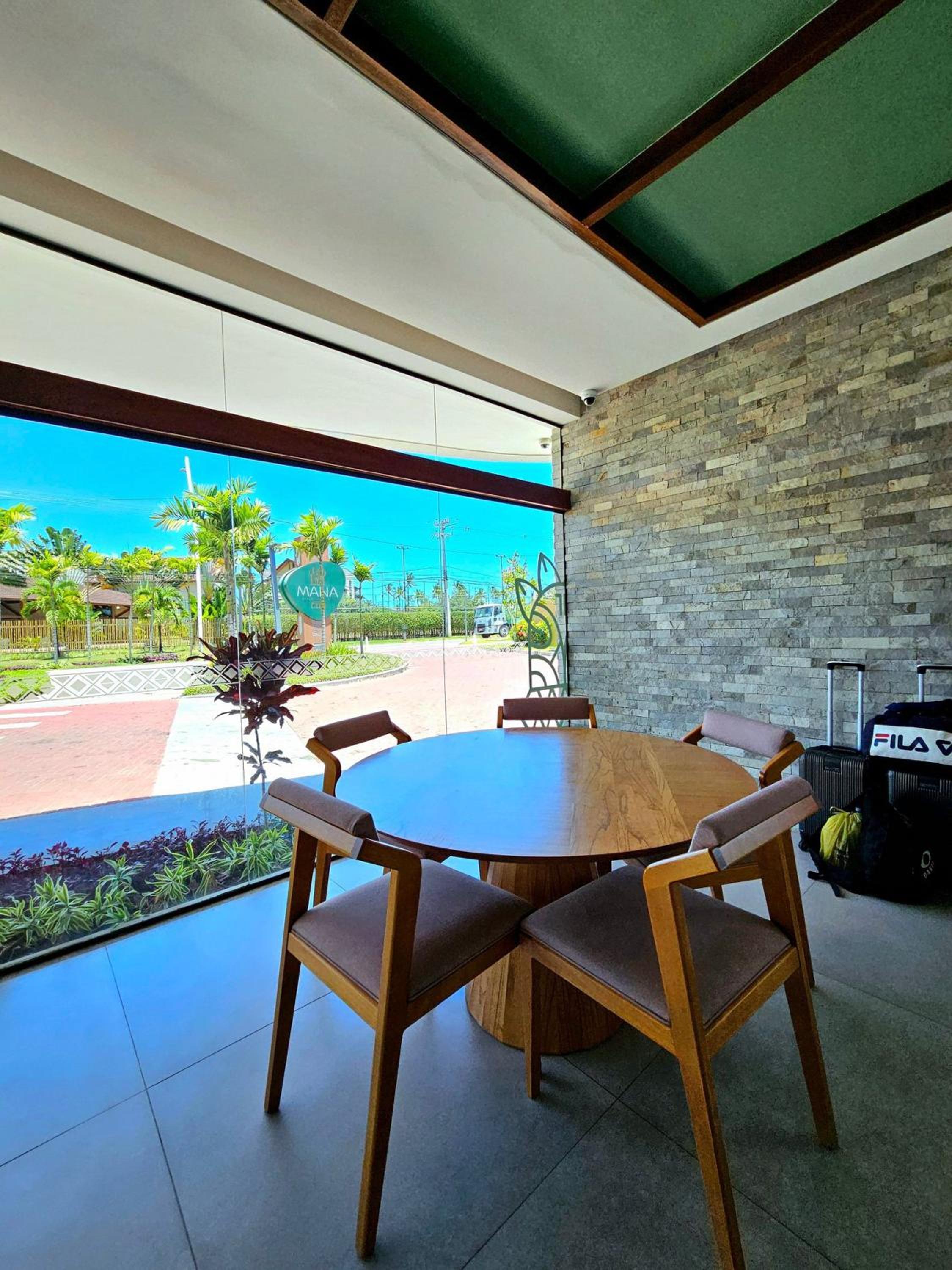 Mana Beach Experience, o melhor Studio de Muro Alto by HM