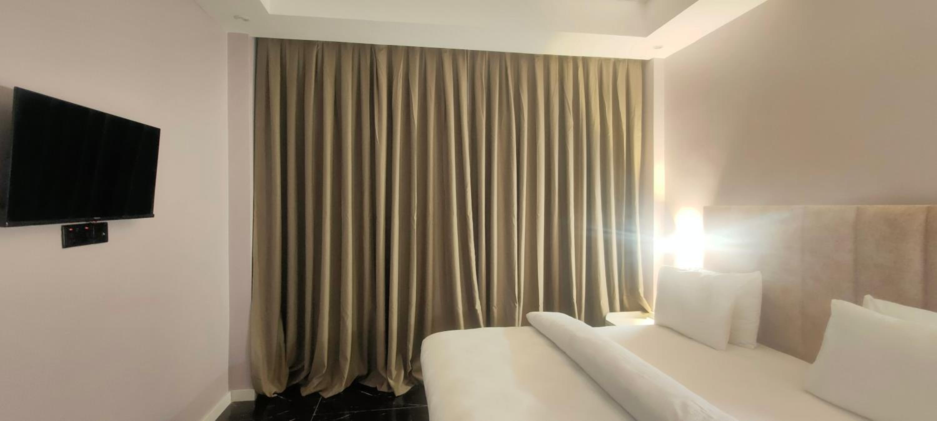 Premium apart avec billard et balcon