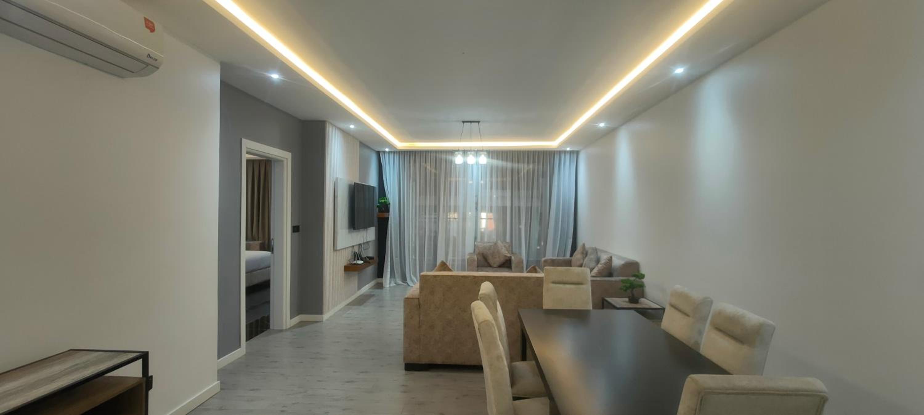 Premium apart avec billard et balcon