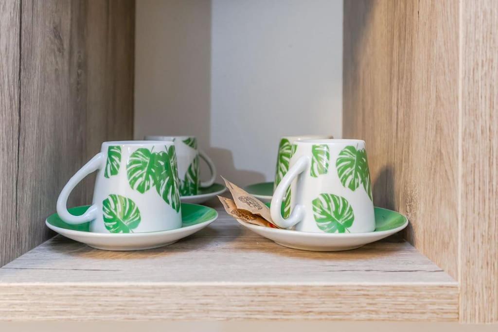 Elegante Pied-à-Terre Stile & Comodità a Milano