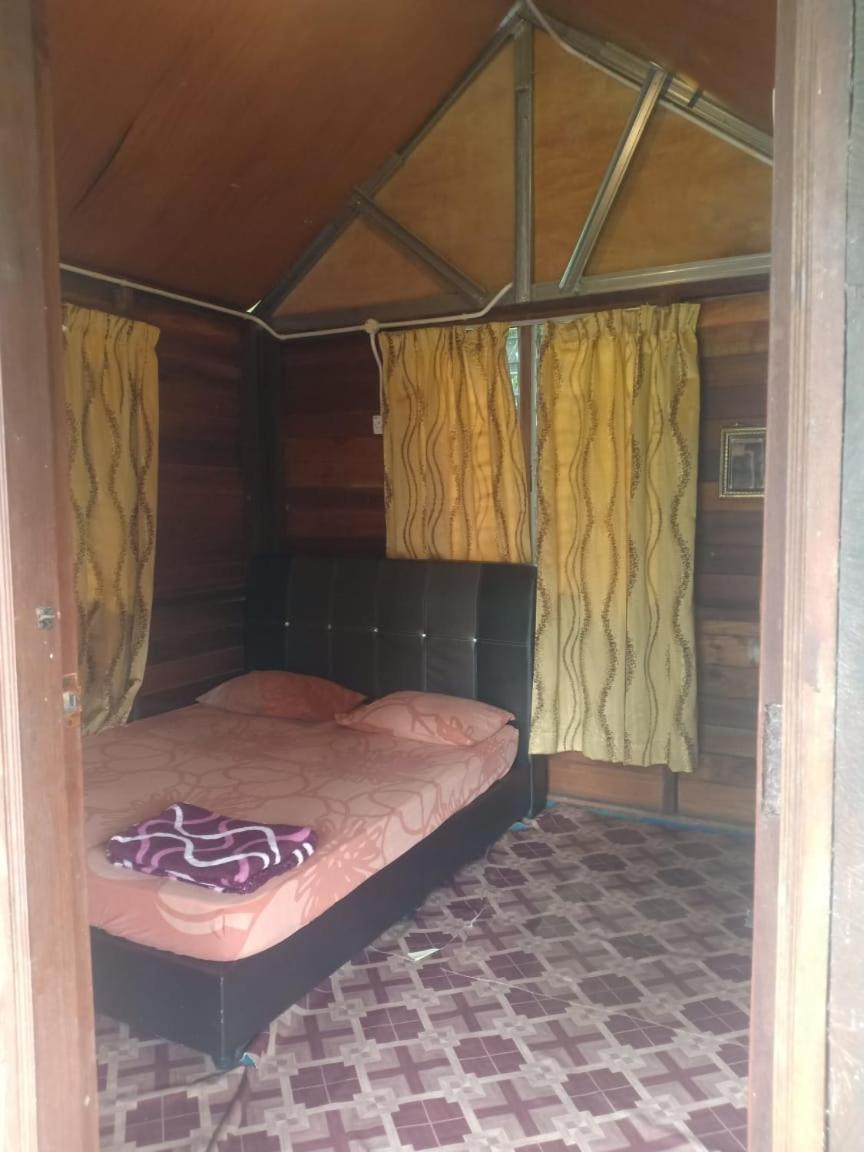 Gandah Forest Park Chalet photo 2