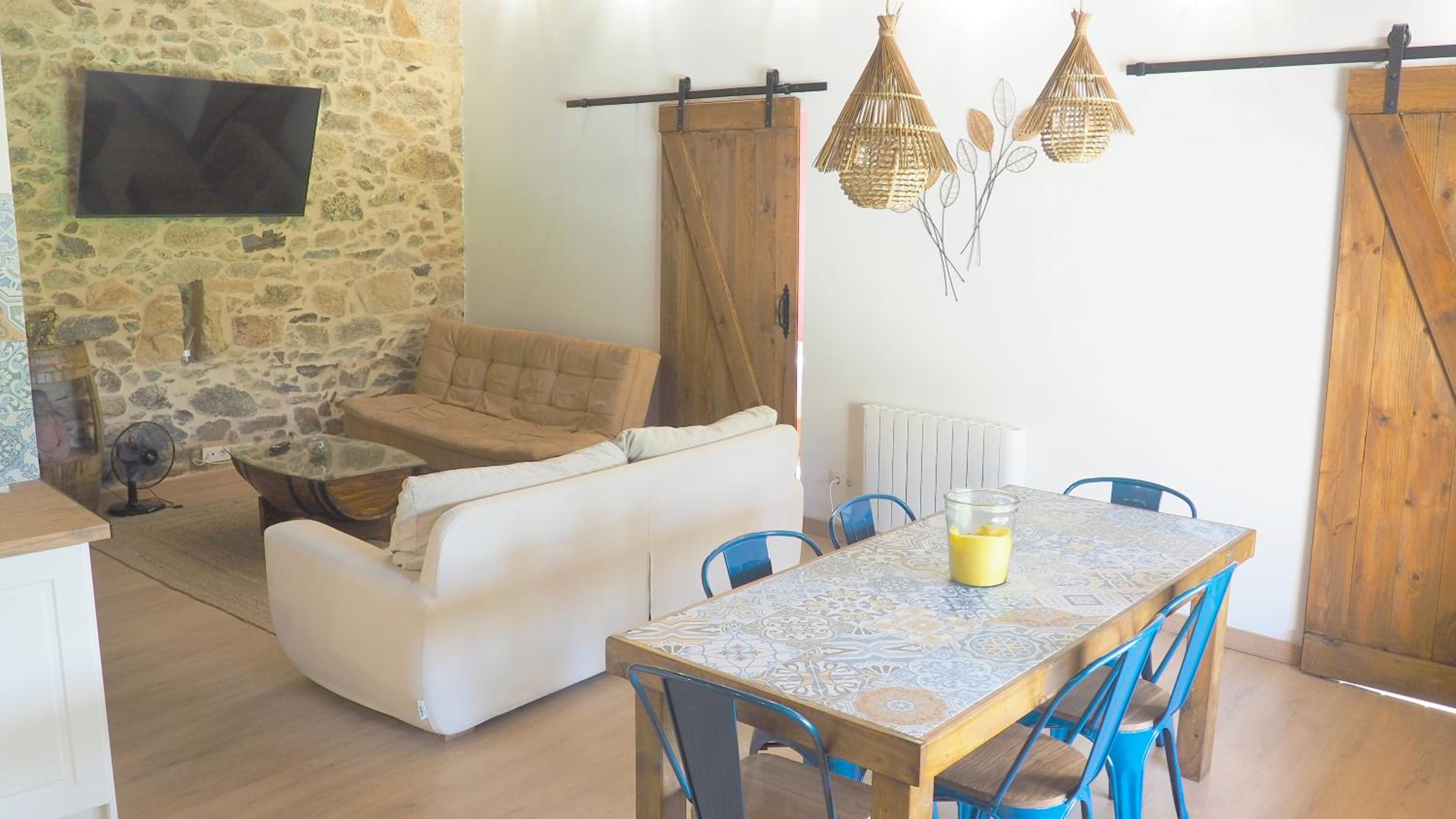 Apartamentos Muralla Sacra