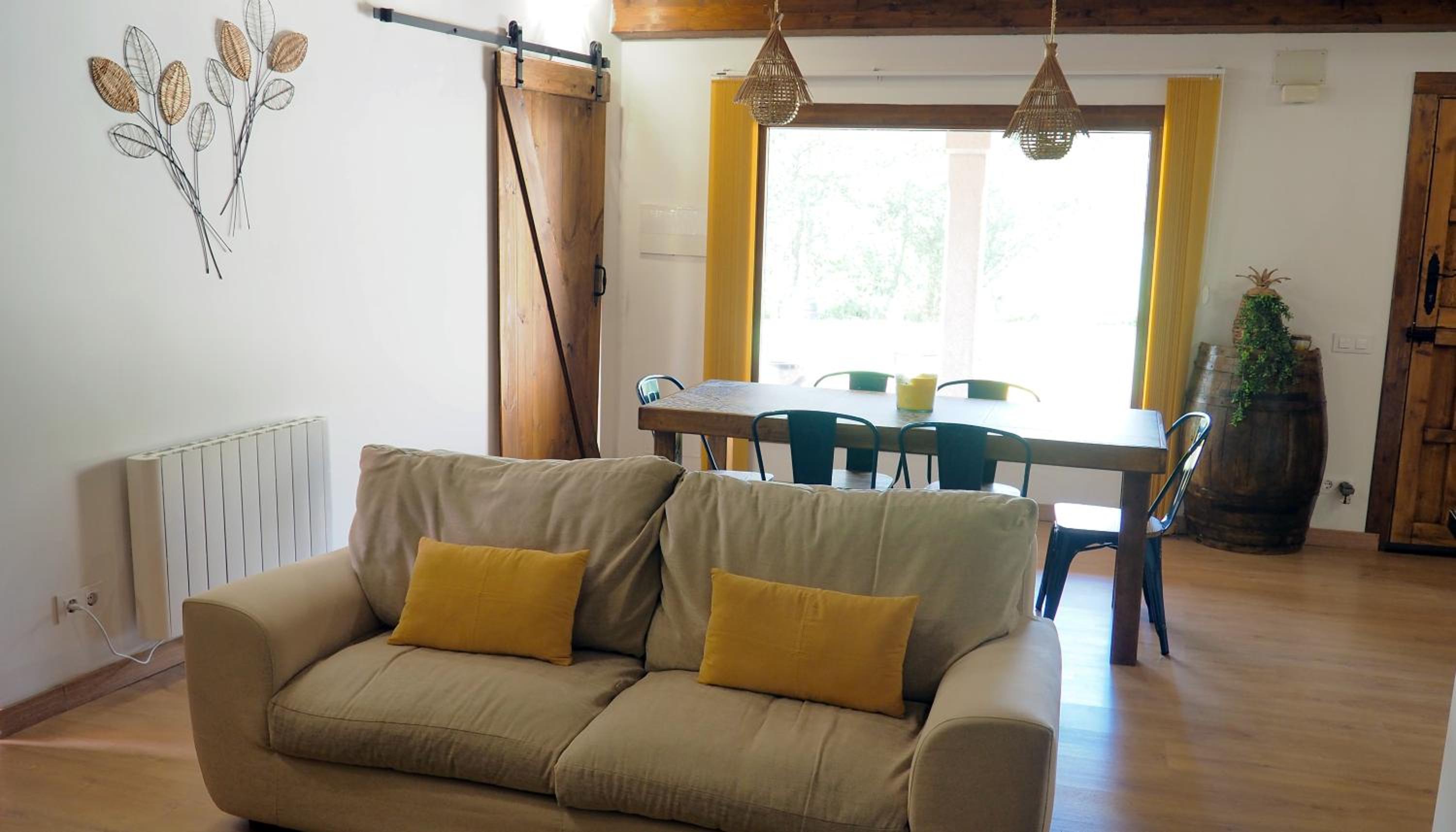 Apartamentos Muralla Sacra