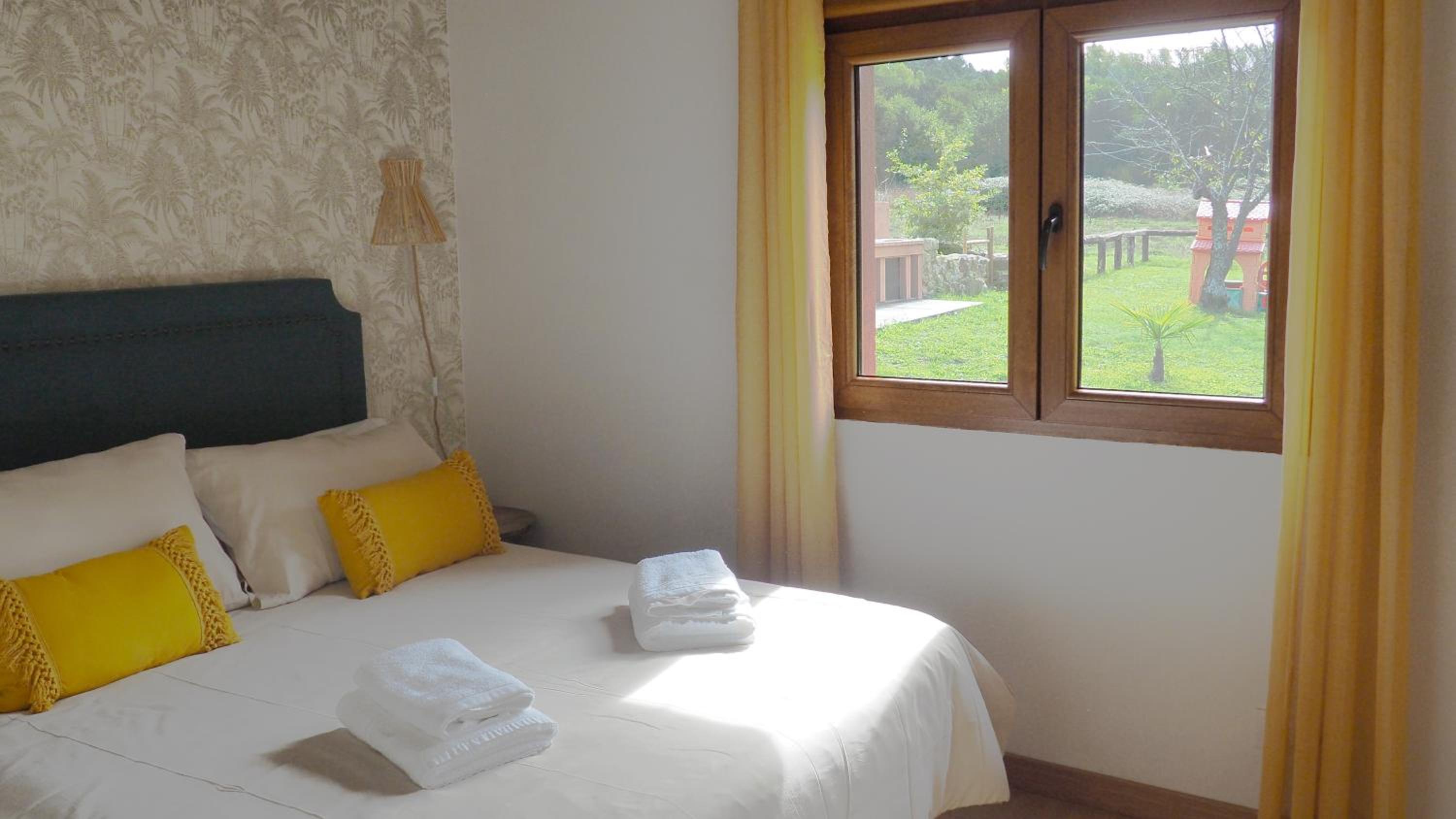 Apartamentos Muralla Sacra