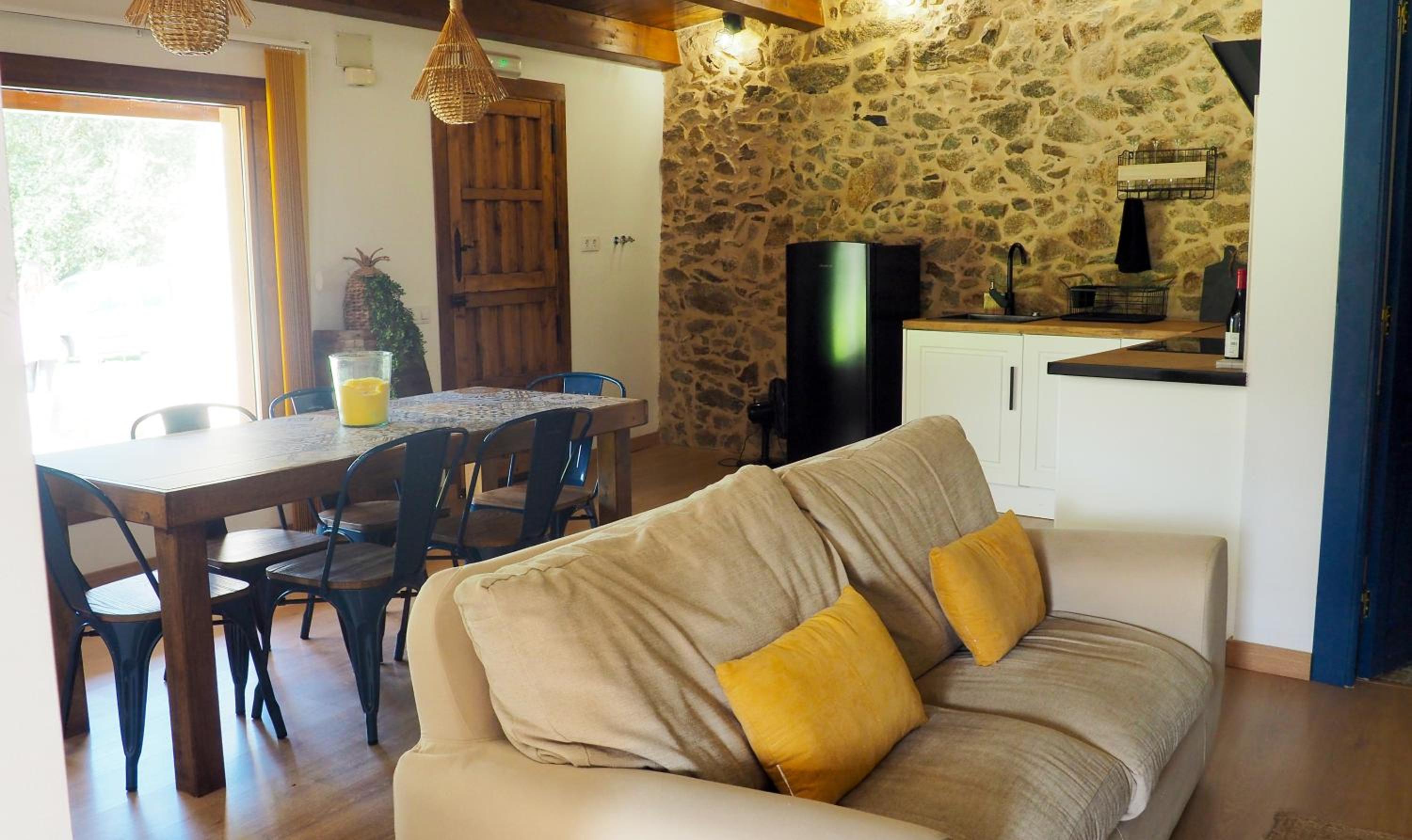 Apartamentos Muralla Sacra
