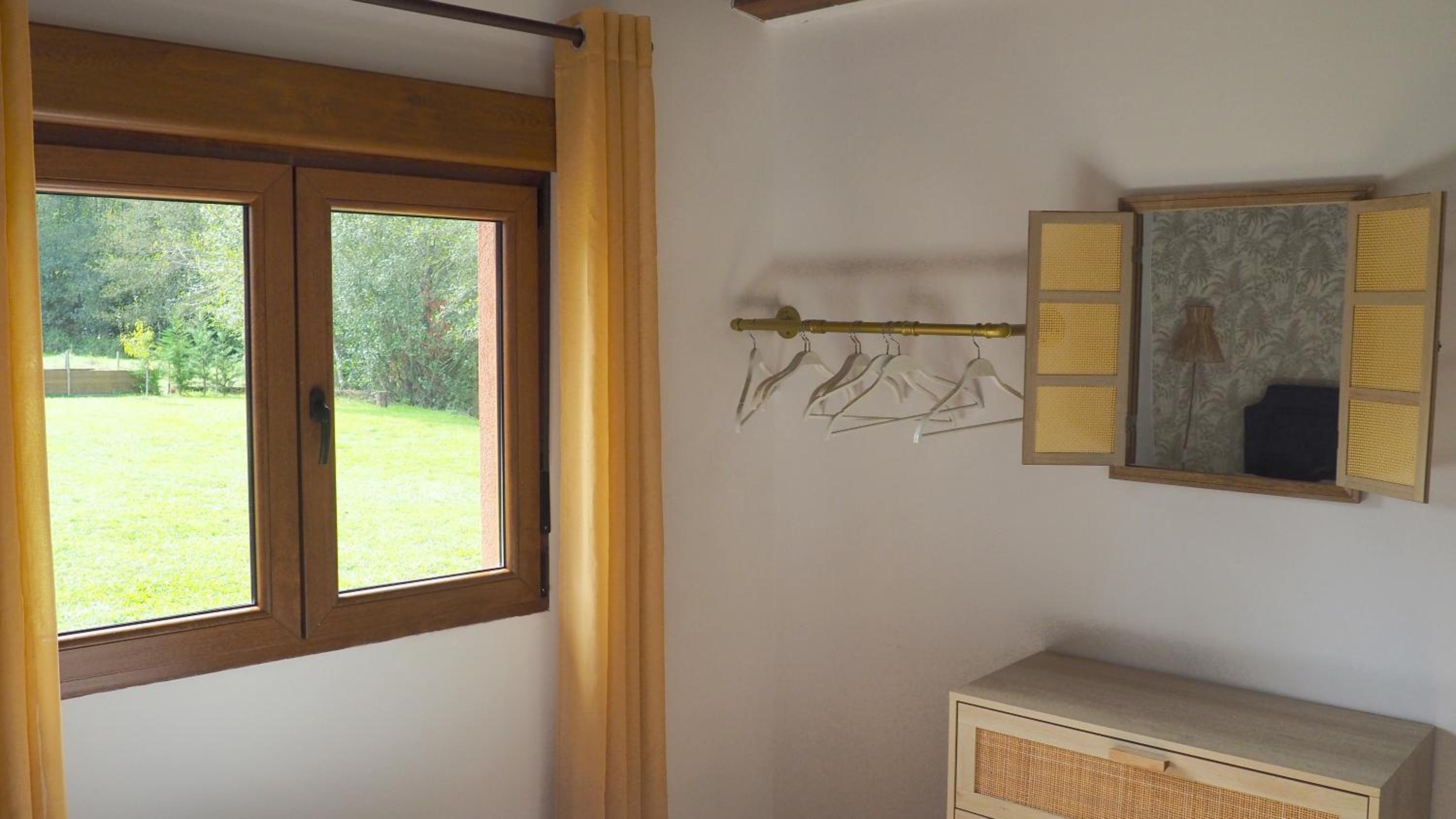 Apartamentos Muralla Sacra
