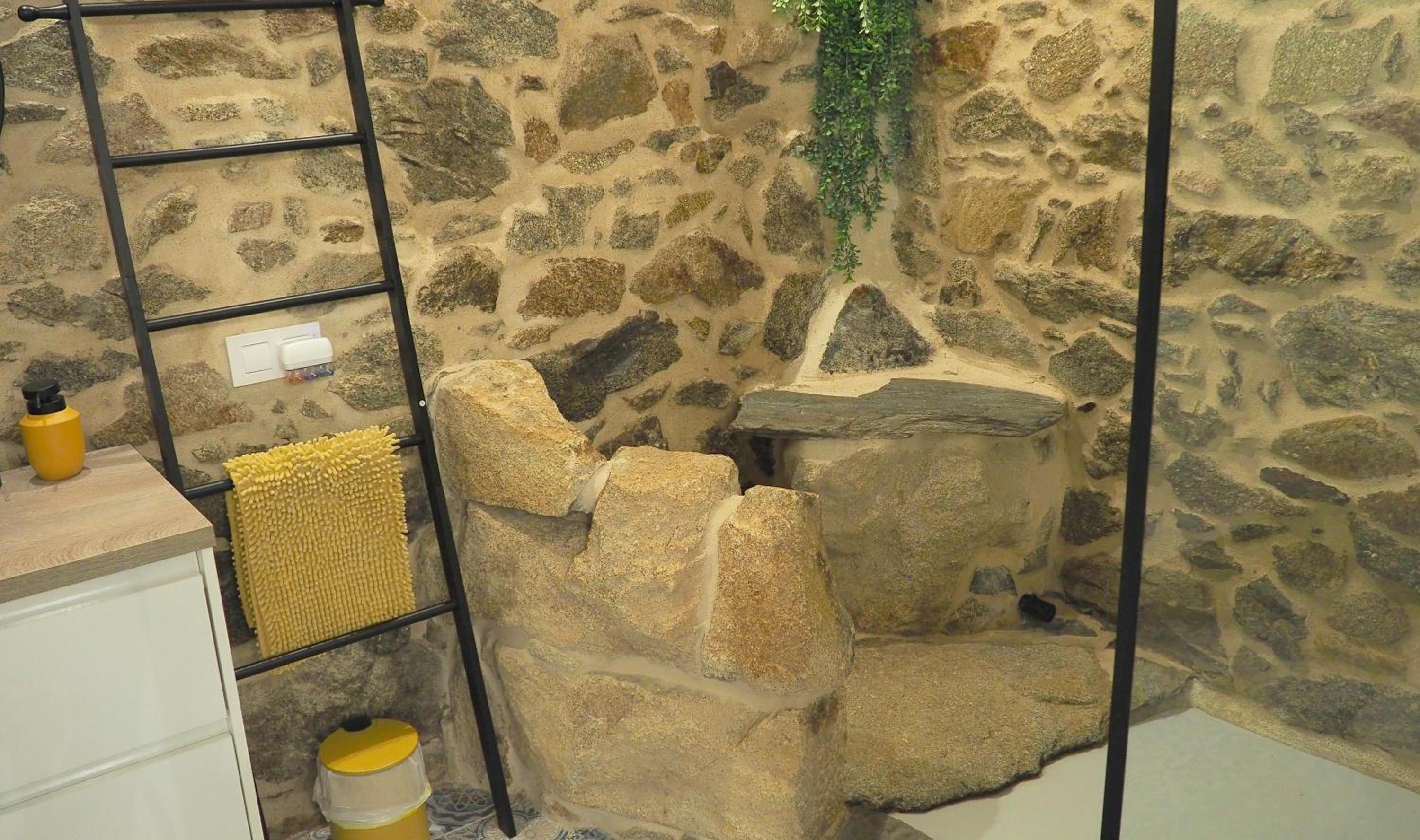 Apartamentos Muralla Sacra