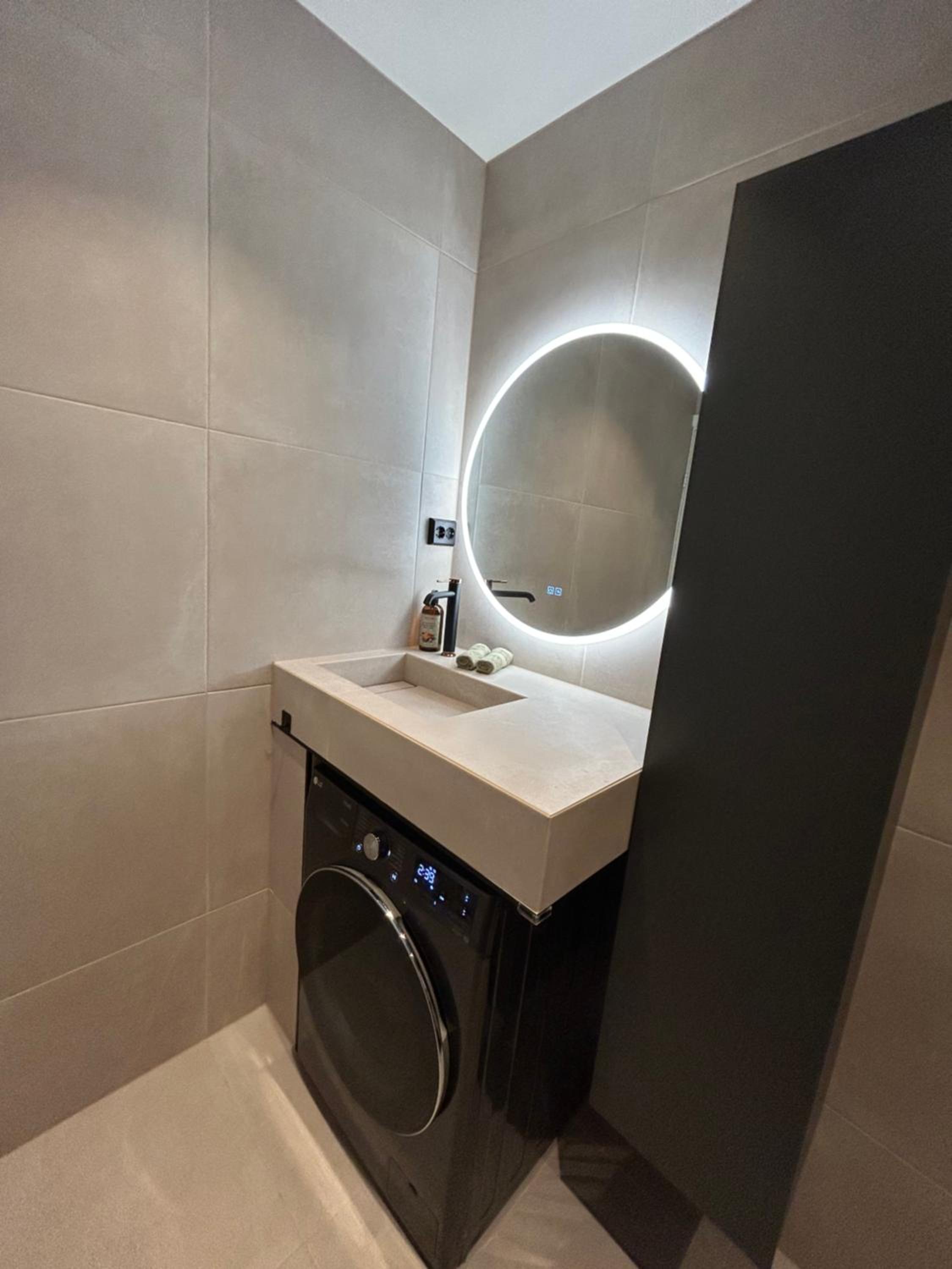New apartment in city center view 3