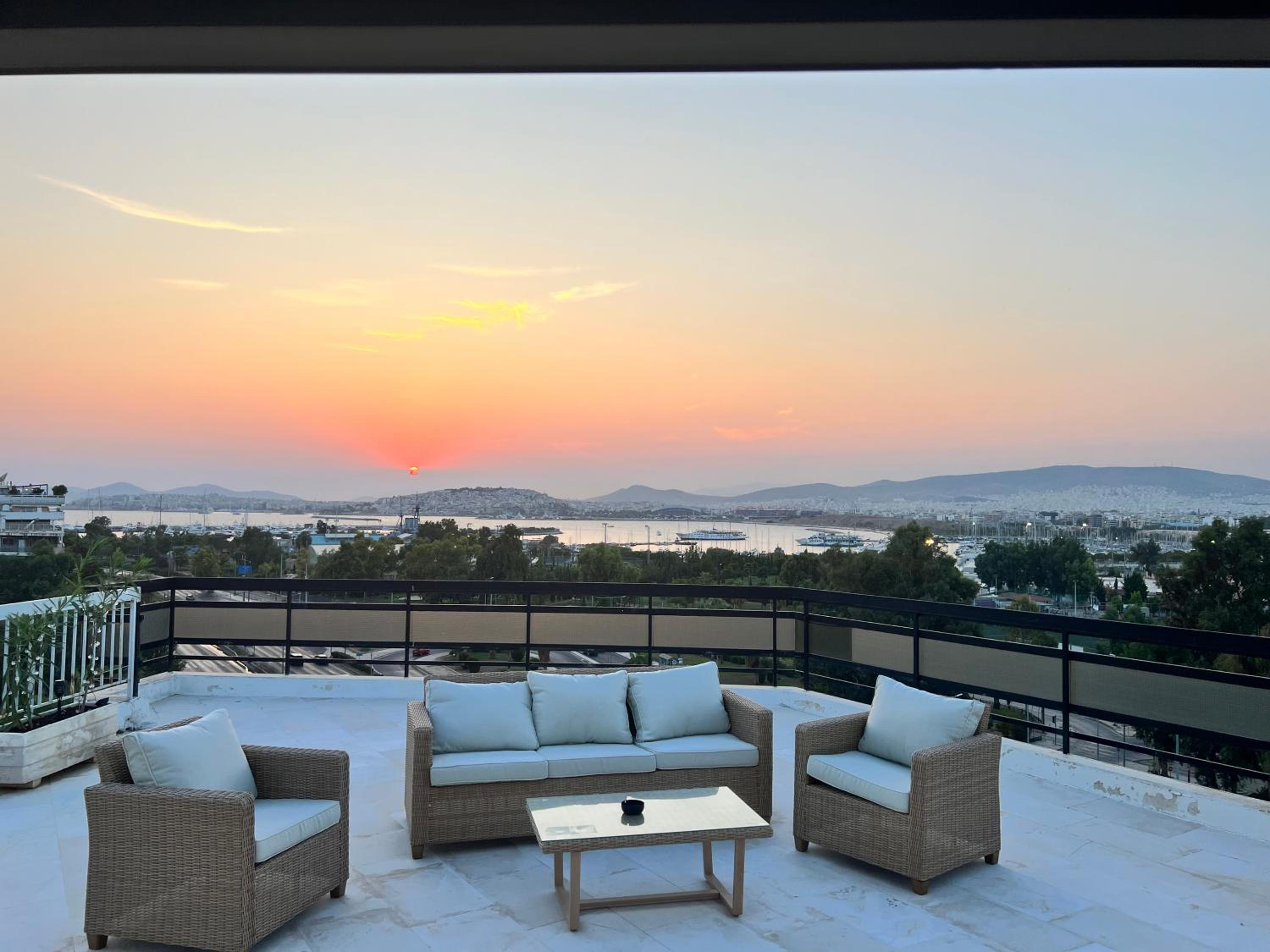 Athens Panoramic Penthouse