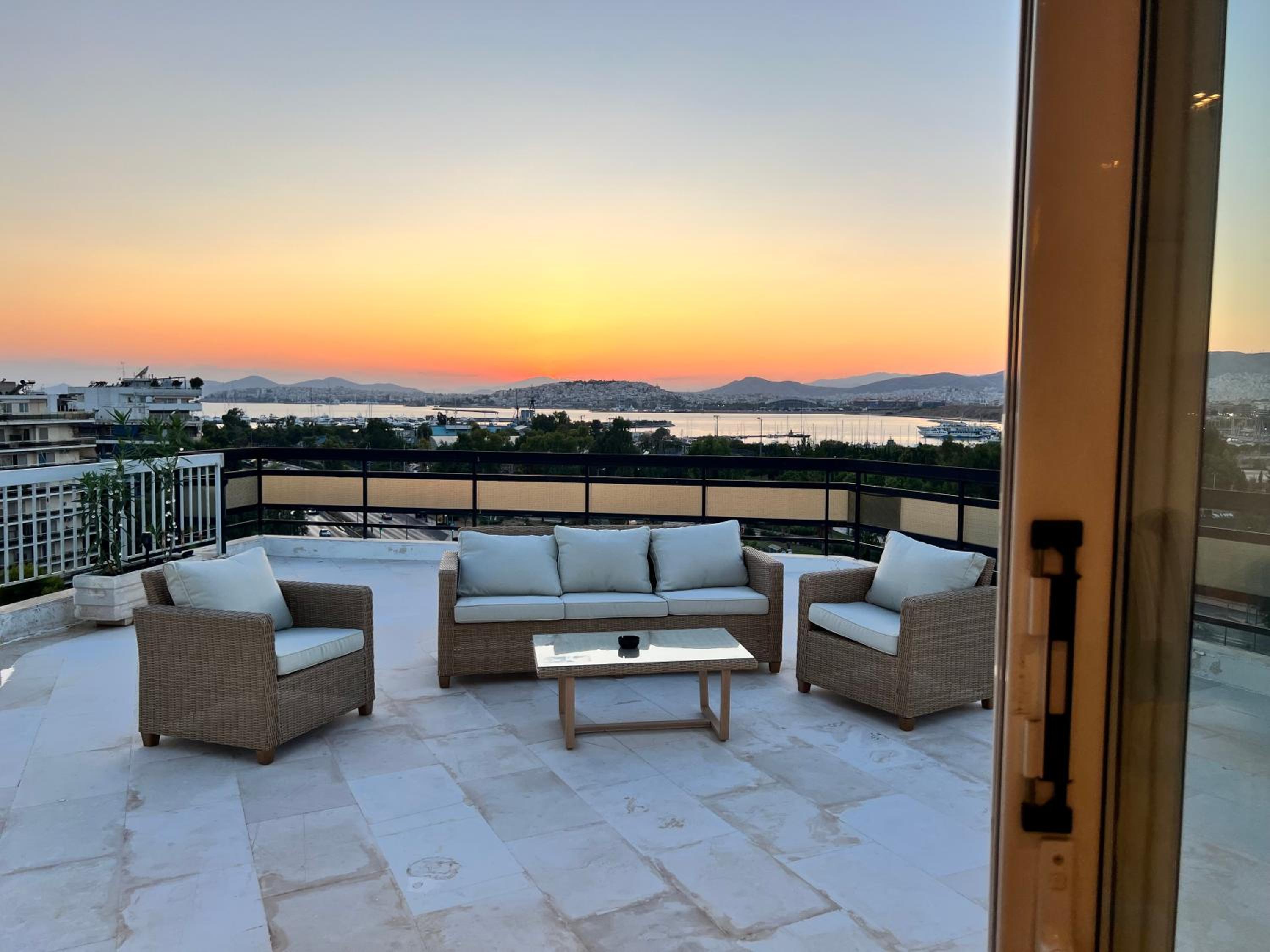 Athens Panoramic Penthouse