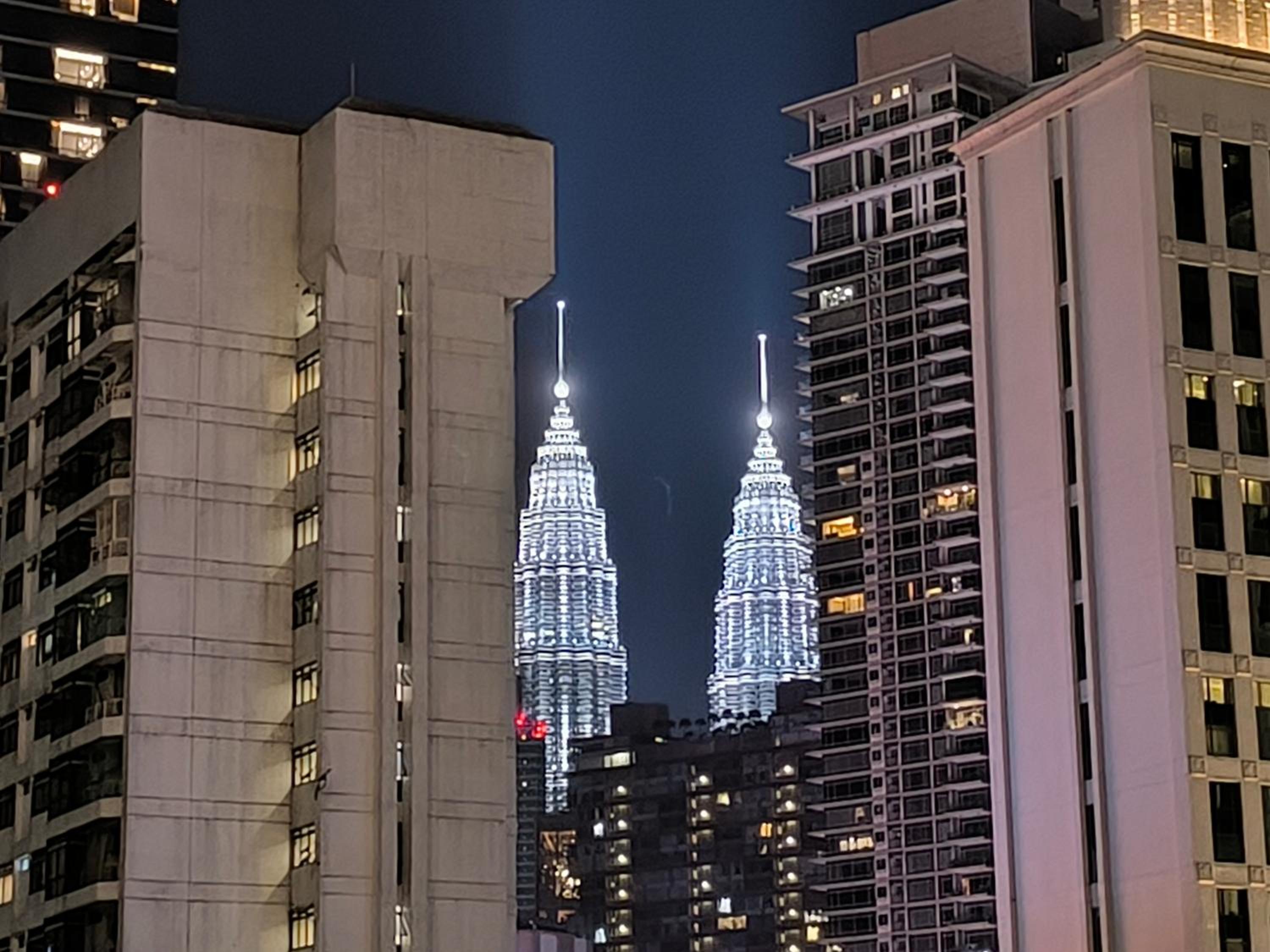 Axon Apartment Bukit Bintang by klcc
