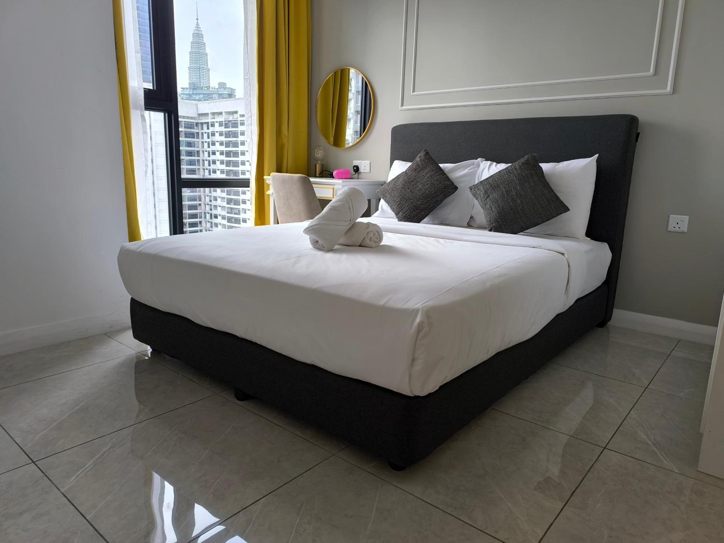 Axon Apartment Bukit Bintang by klcc