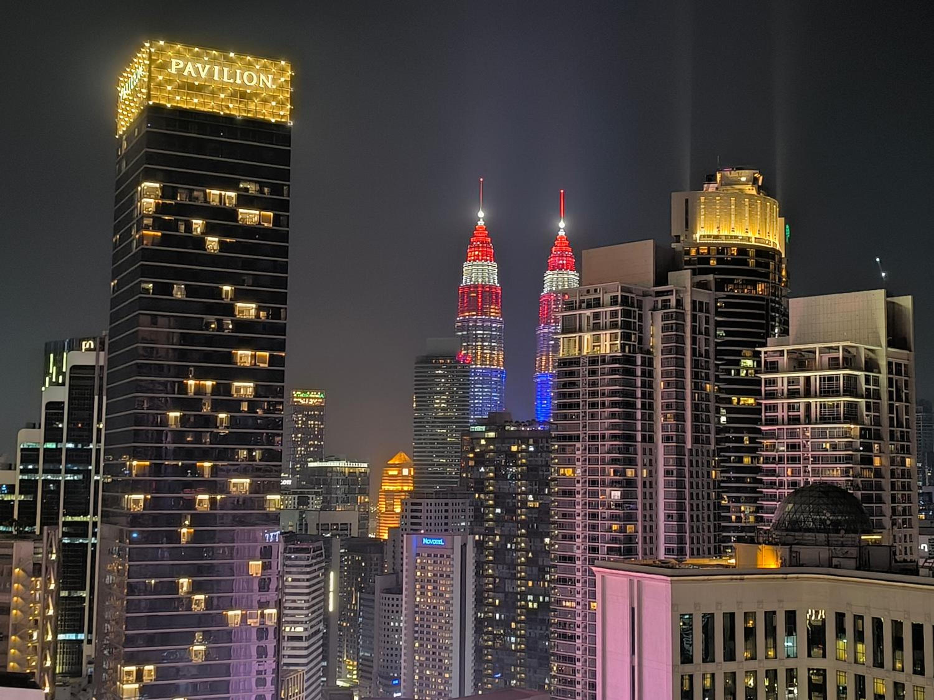 Axon Apartment Bukit Bintang by klcc