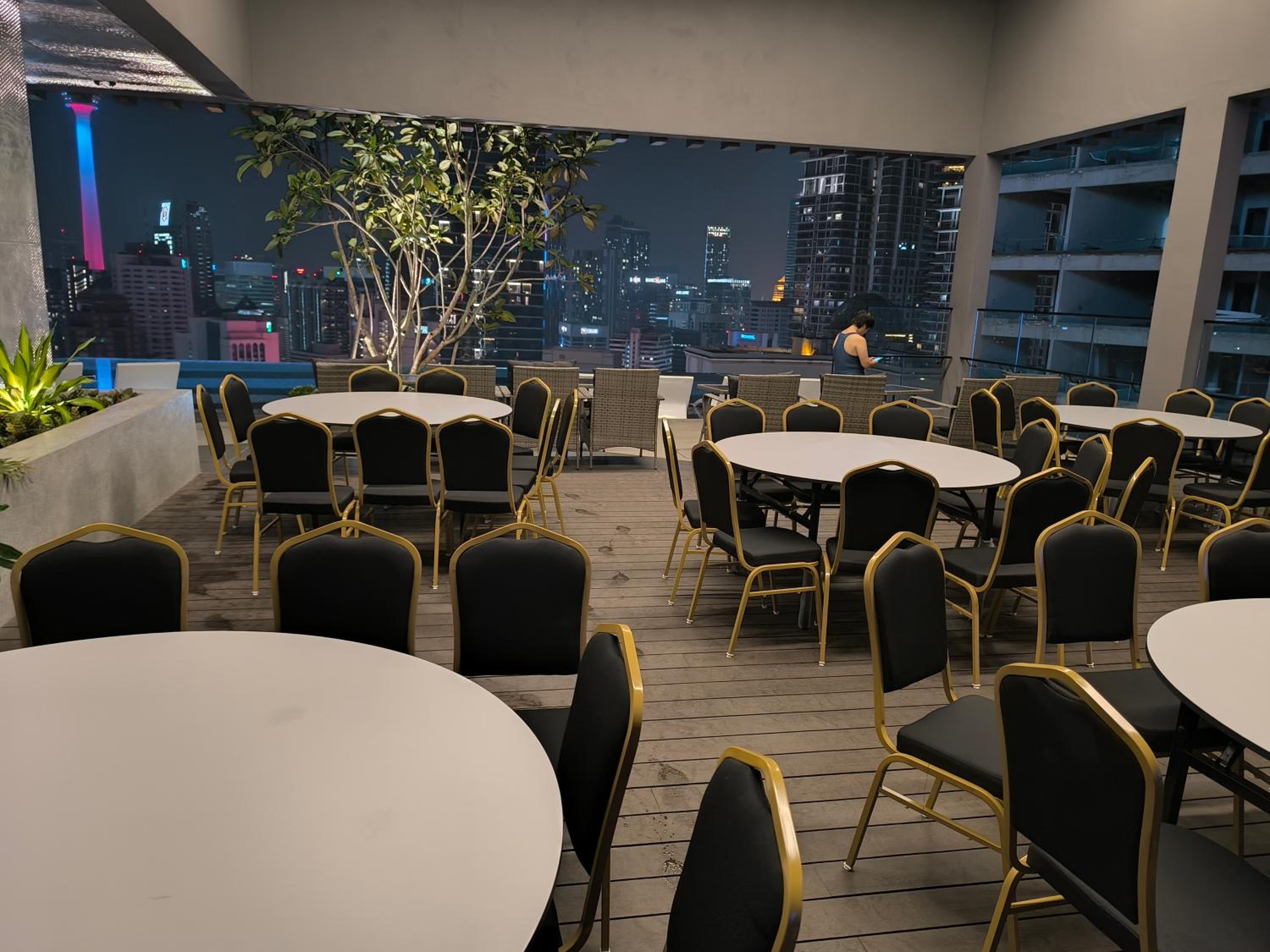 Axon Apartment Bukit Bintang by klcc
