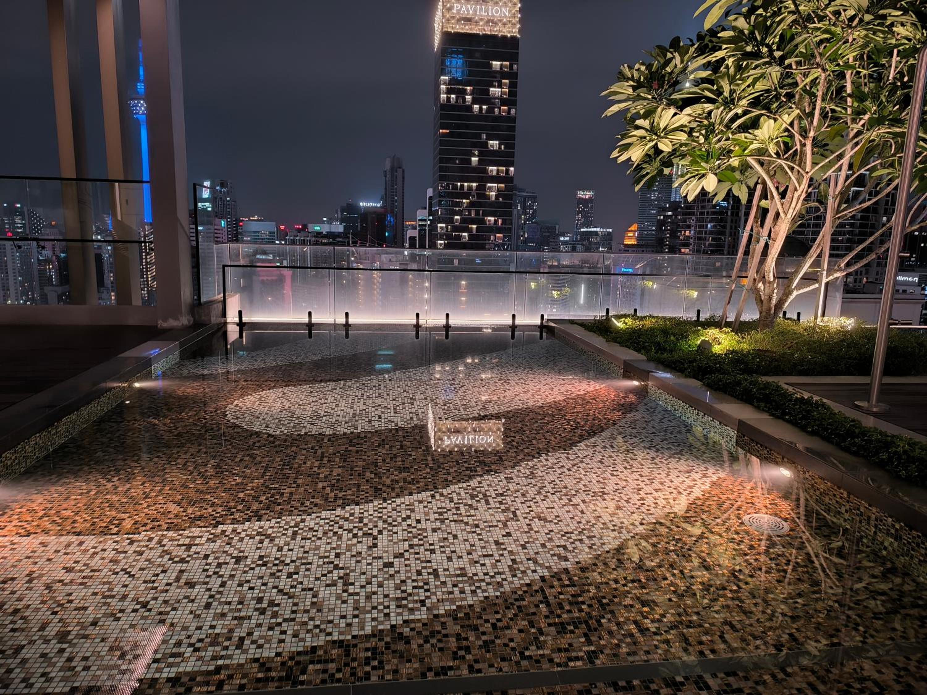 Axon Apartment Bukit Bintang by klcc