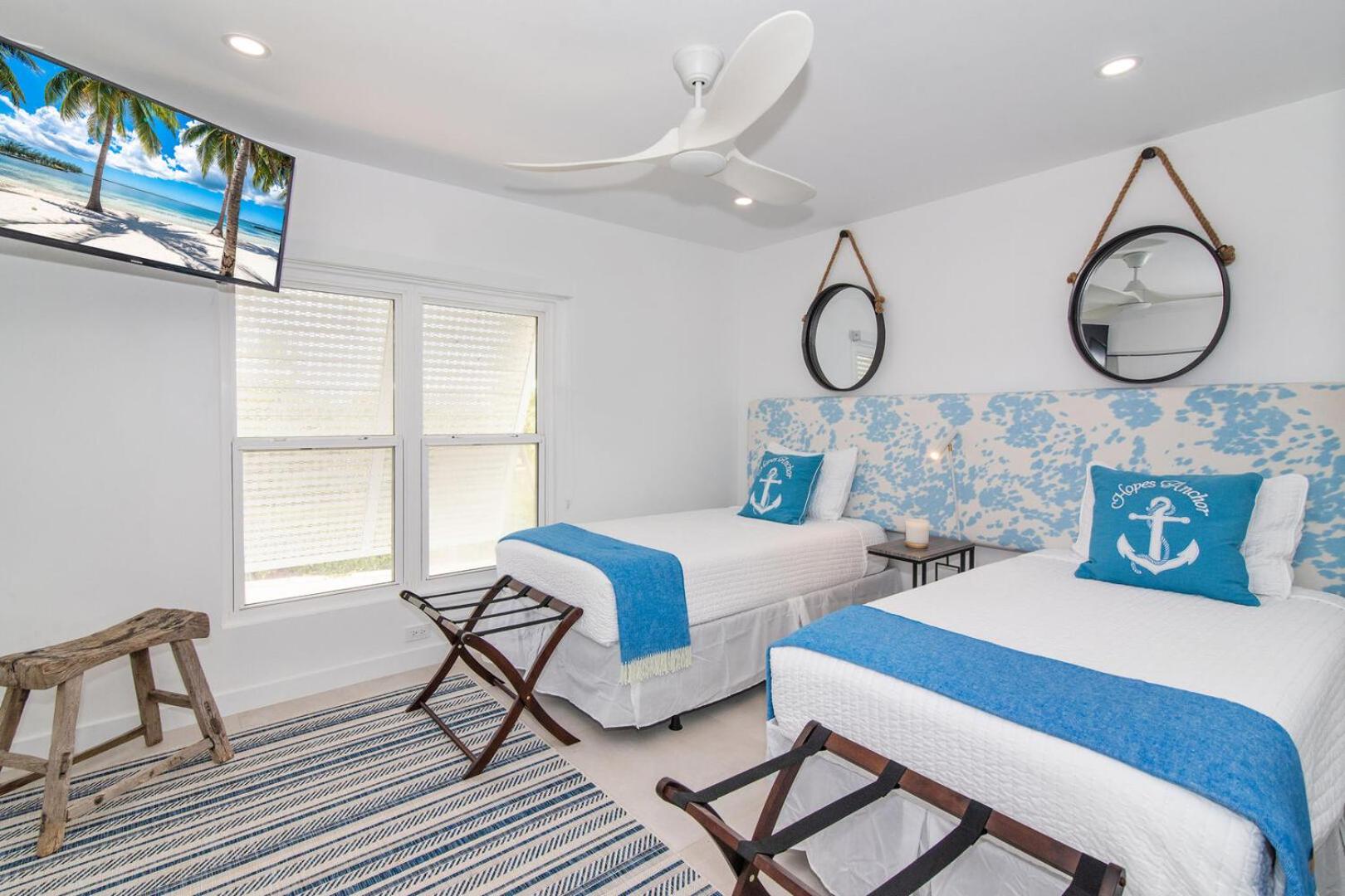Kailua Villa