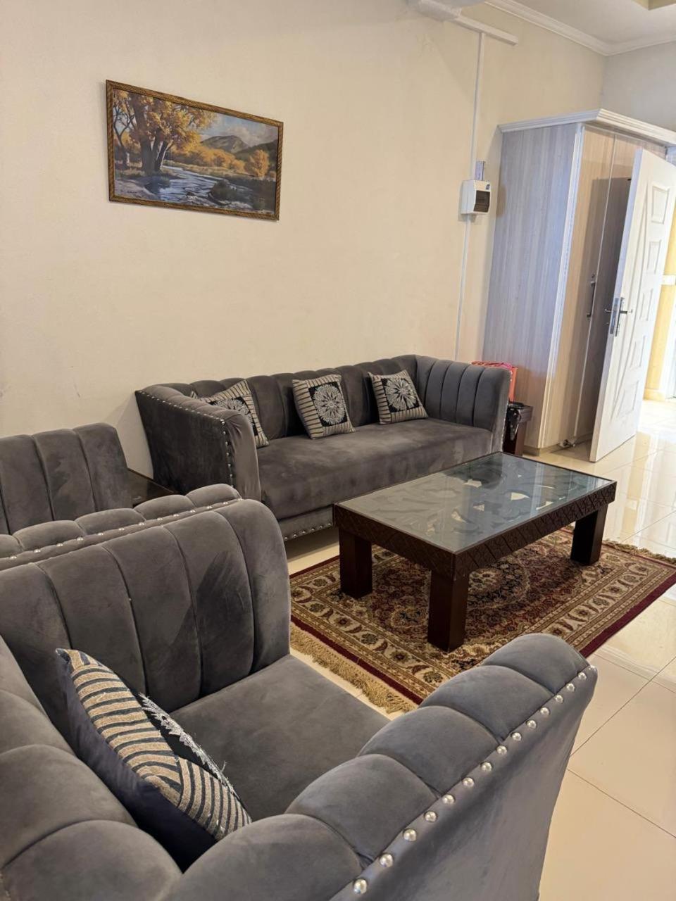 Serenity Suites