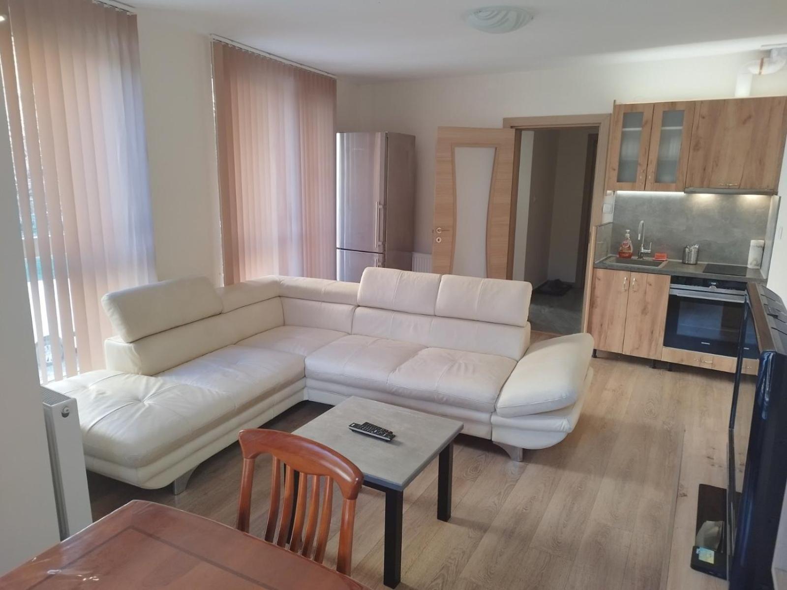 Apartment with a wonderful view of the park