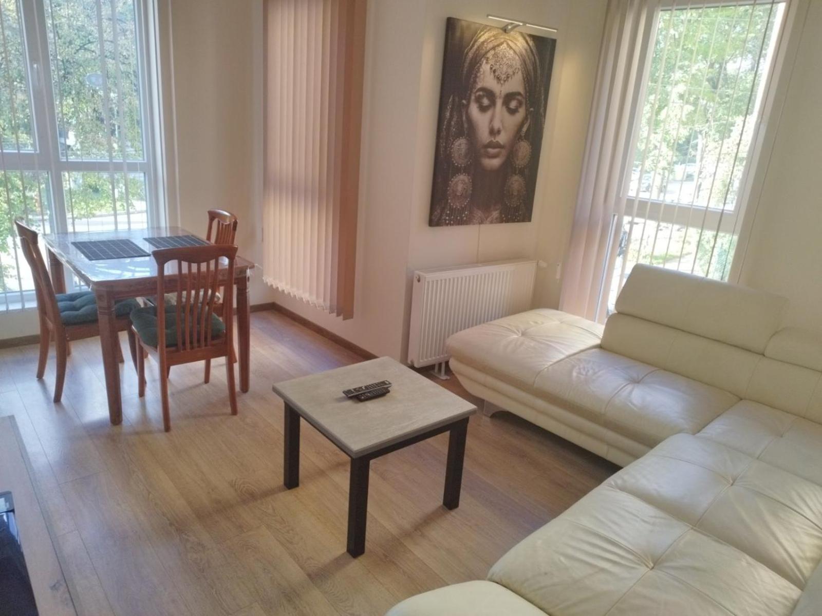 Apartment with a wonderful view of the park