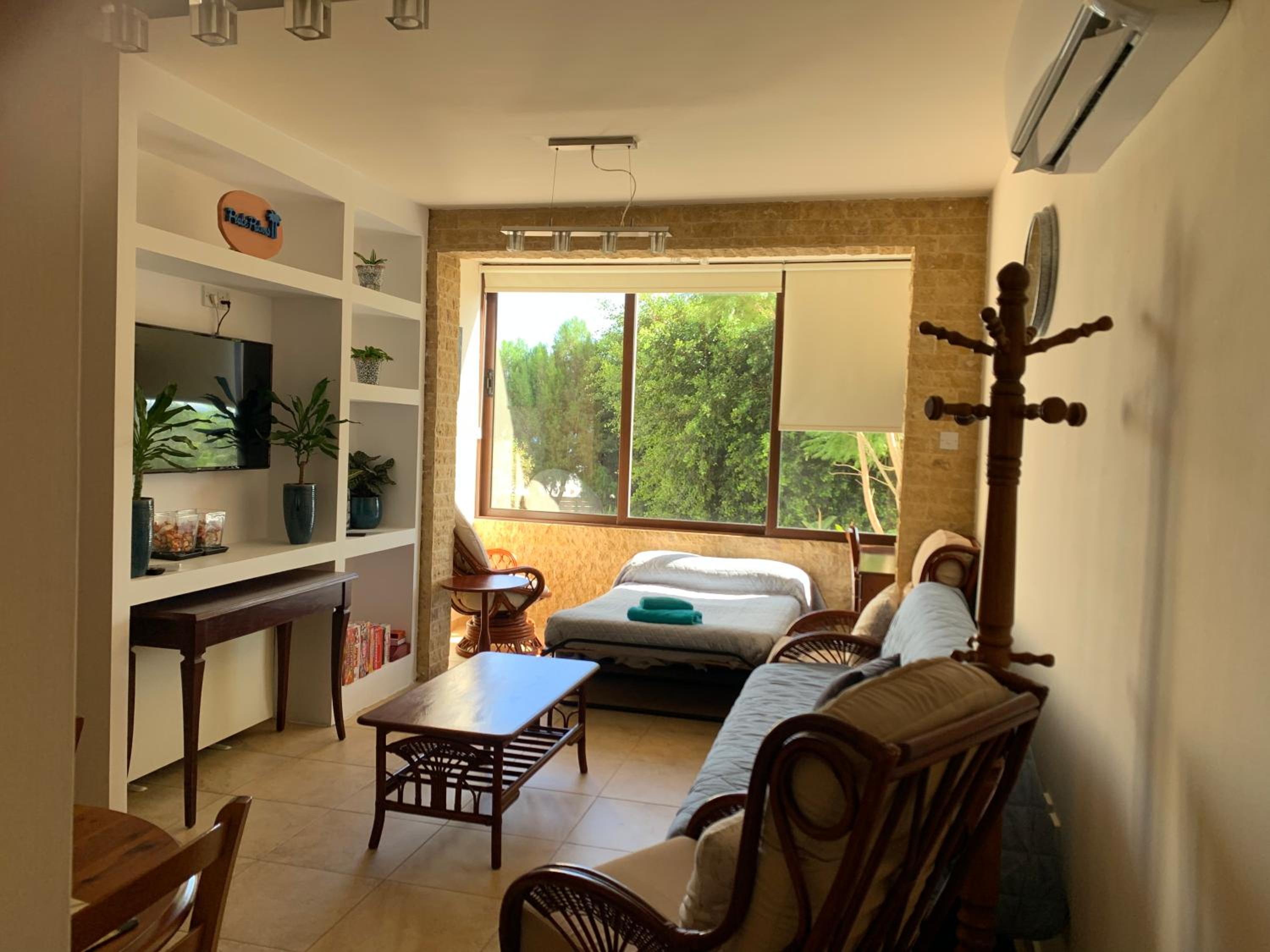 Piale Palms Makenzie Beach Front Apartment Larnaca Airport Area