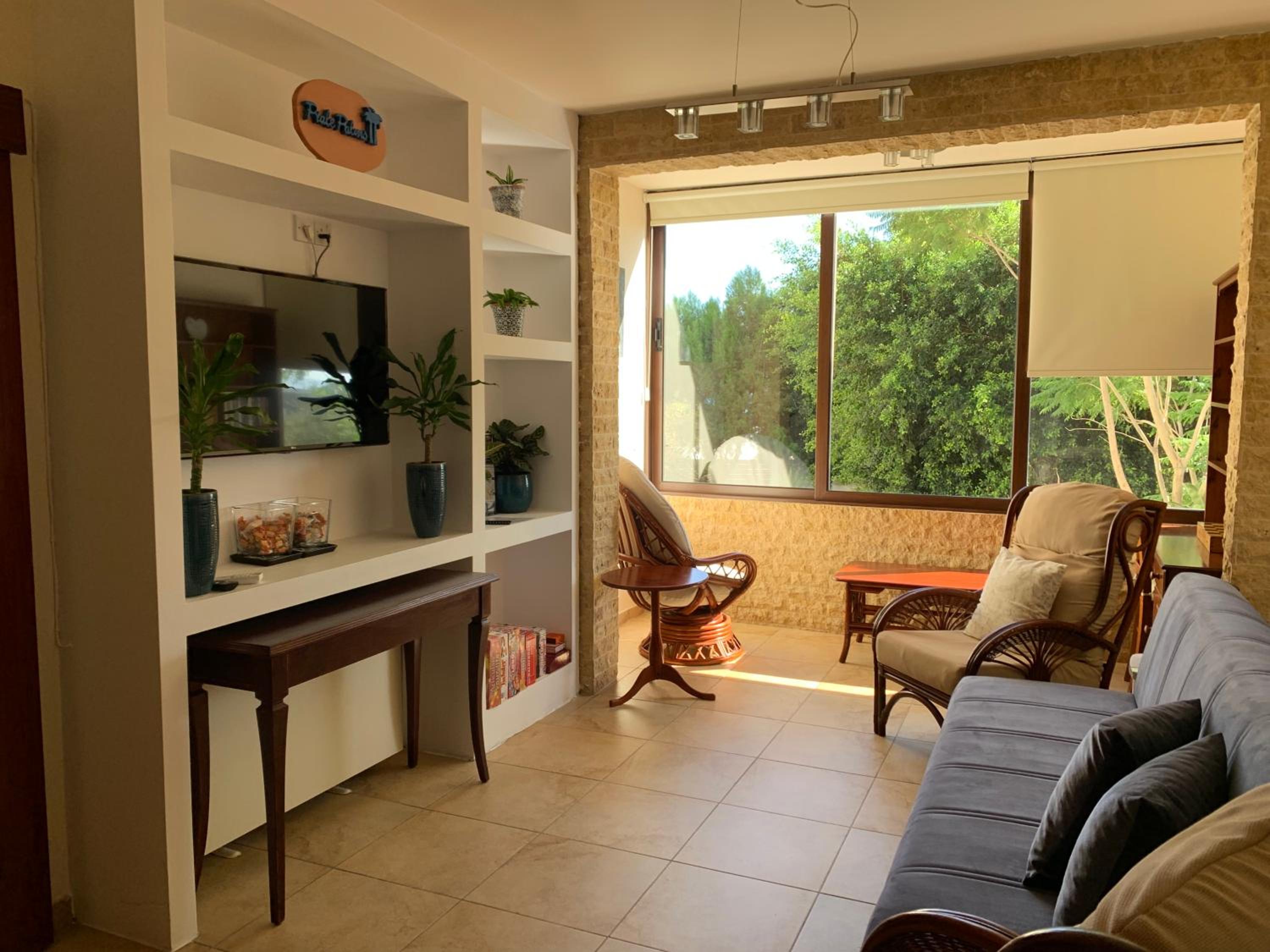 Piale Palms Makenzie Beach Front Apartment Larnaca Airport Area