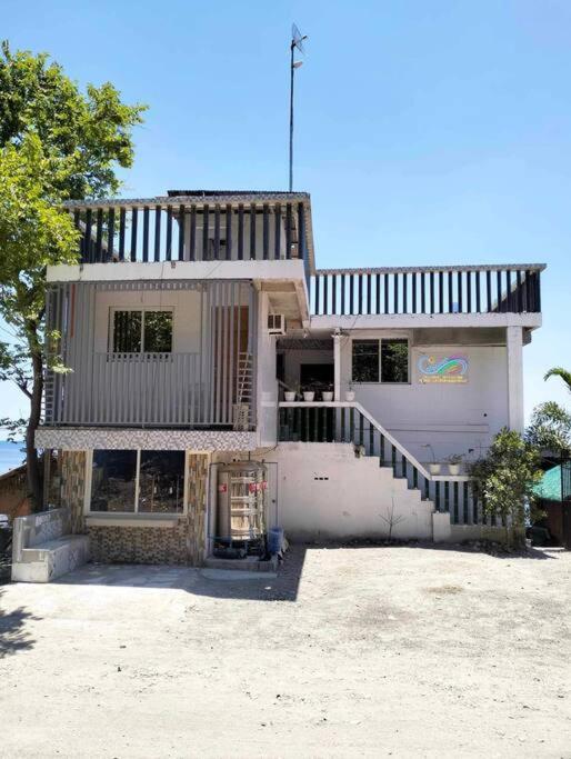 Caleboat Beach Resort