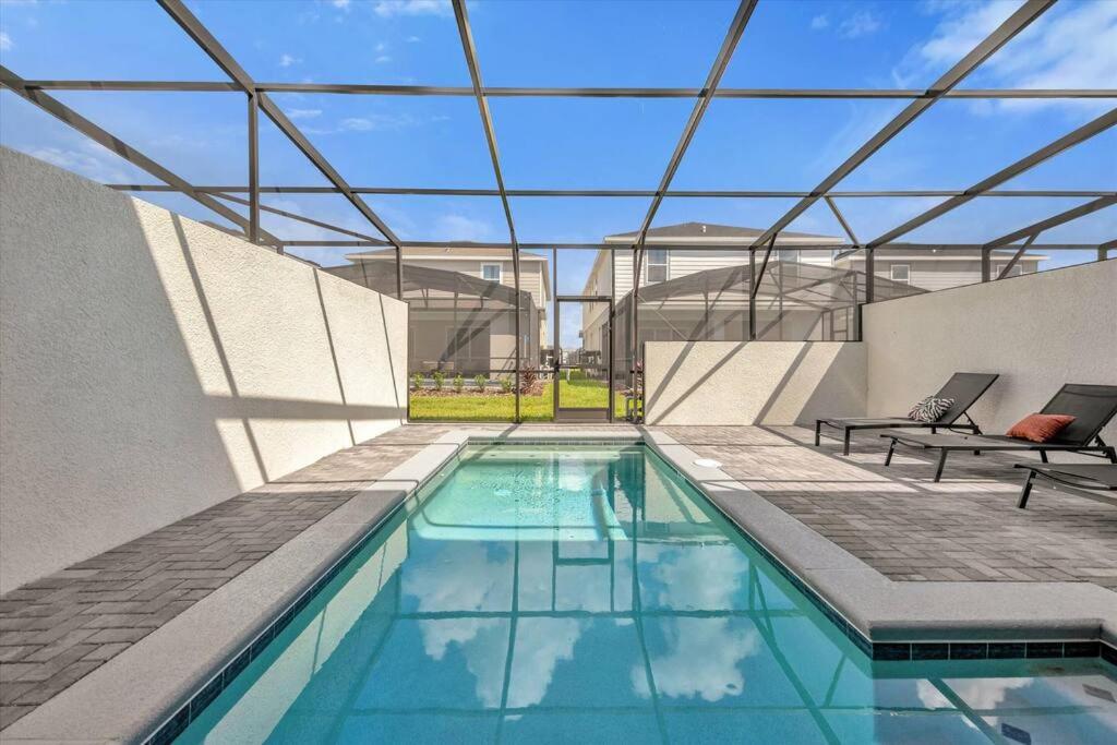 DLuxx Brand NEW House just 9Miles From Disney 1224