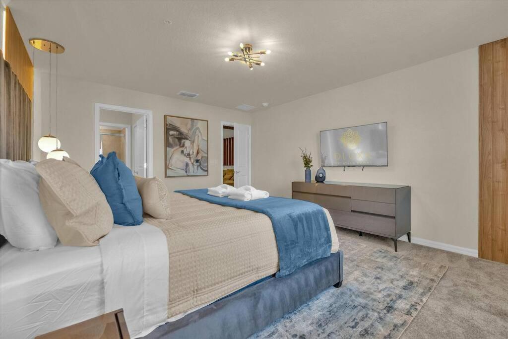 DLuxx Brand NEW House just 9Miles From Disney 1224
