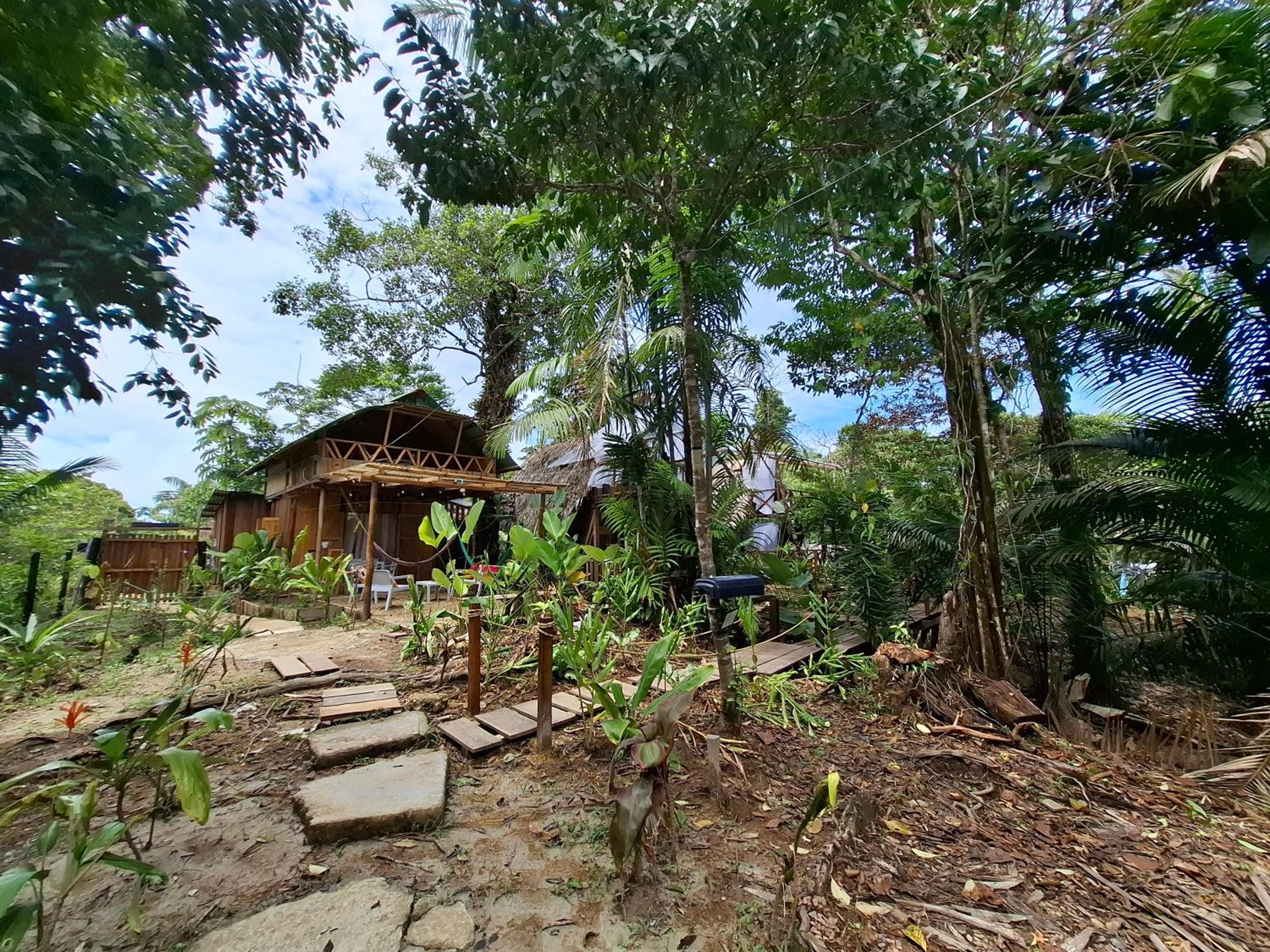Mangle House Cabañas Ladrilleros
