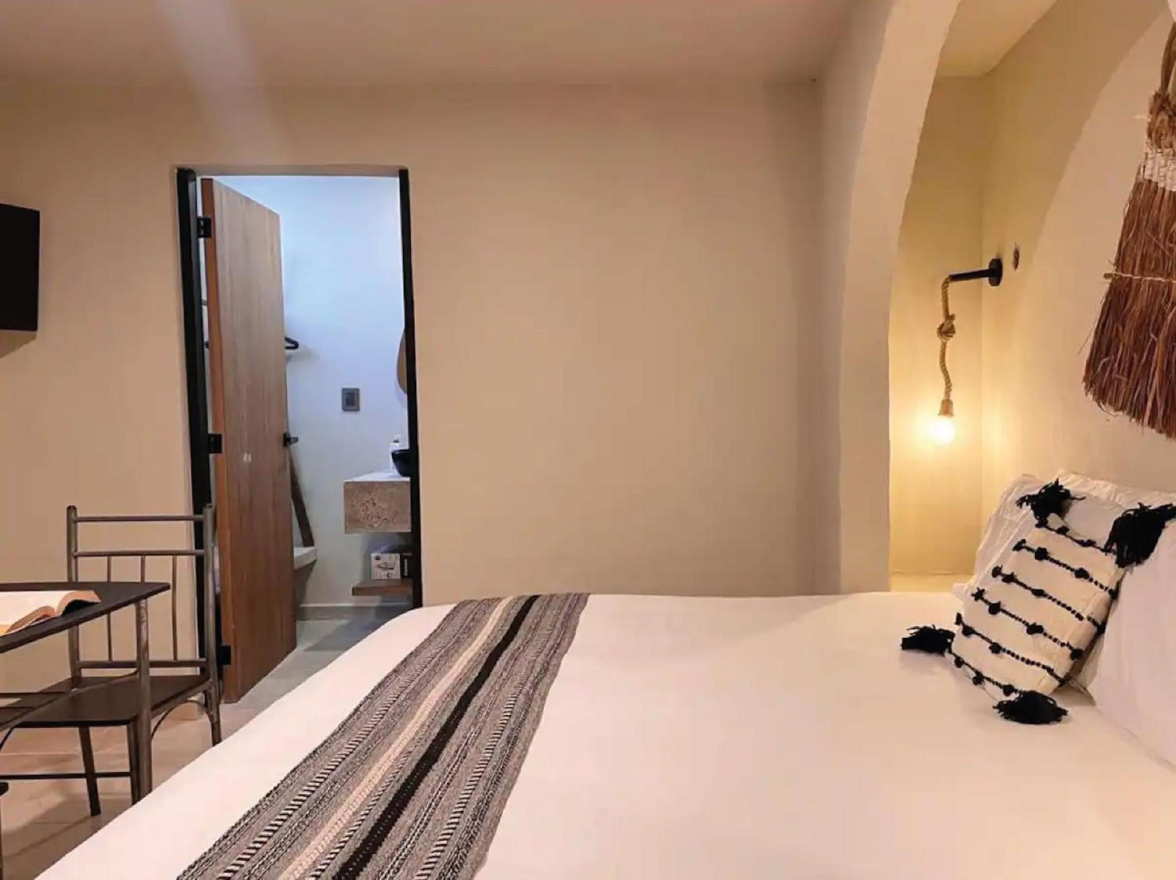 Xaman - Boutique Studios