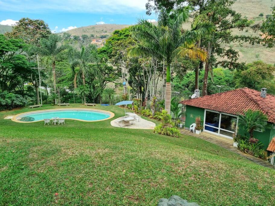 Sítio Mais Um Dia Feliz, casa em Itaipava