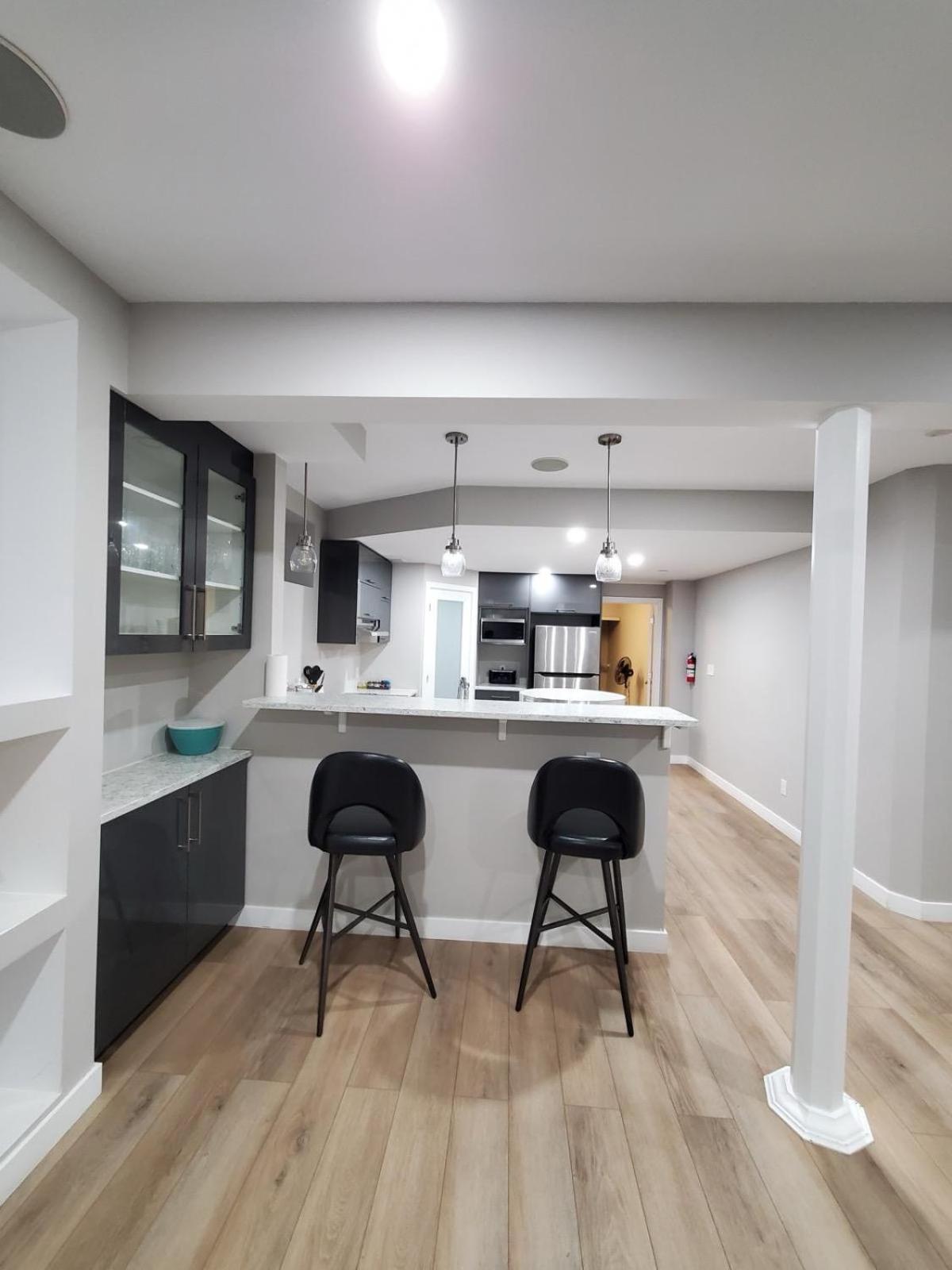 Private Entrance 2 Bed 1 Bath