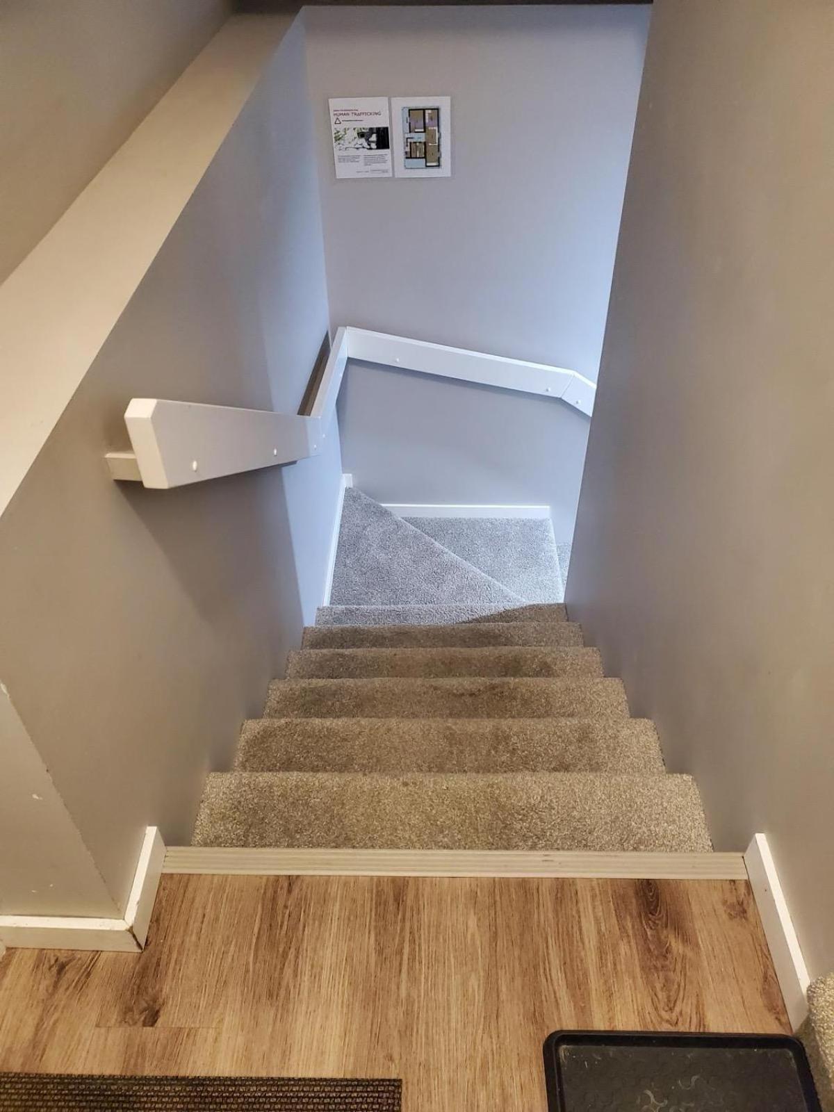 Private Entrance 2 Bed 1 Bath