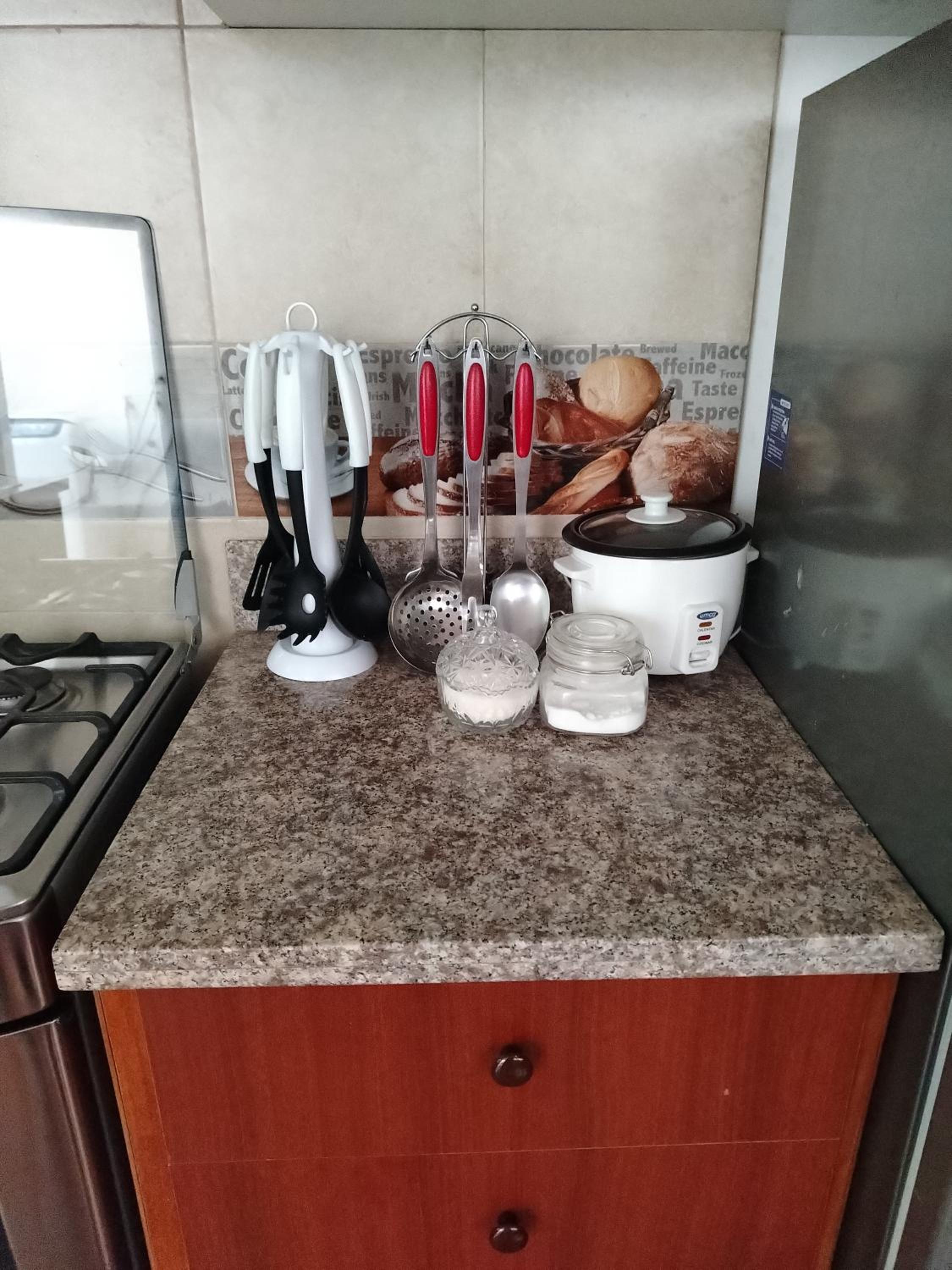Departamento completo amoblado