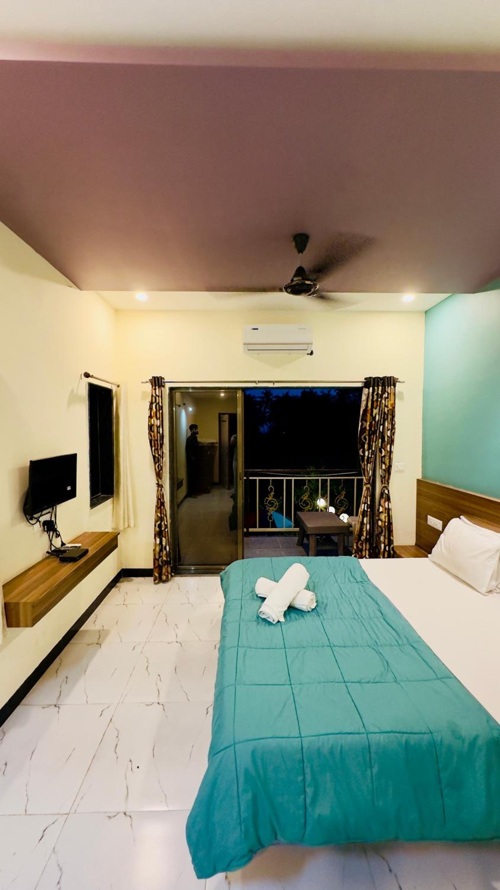Kashid Sunrise Resort