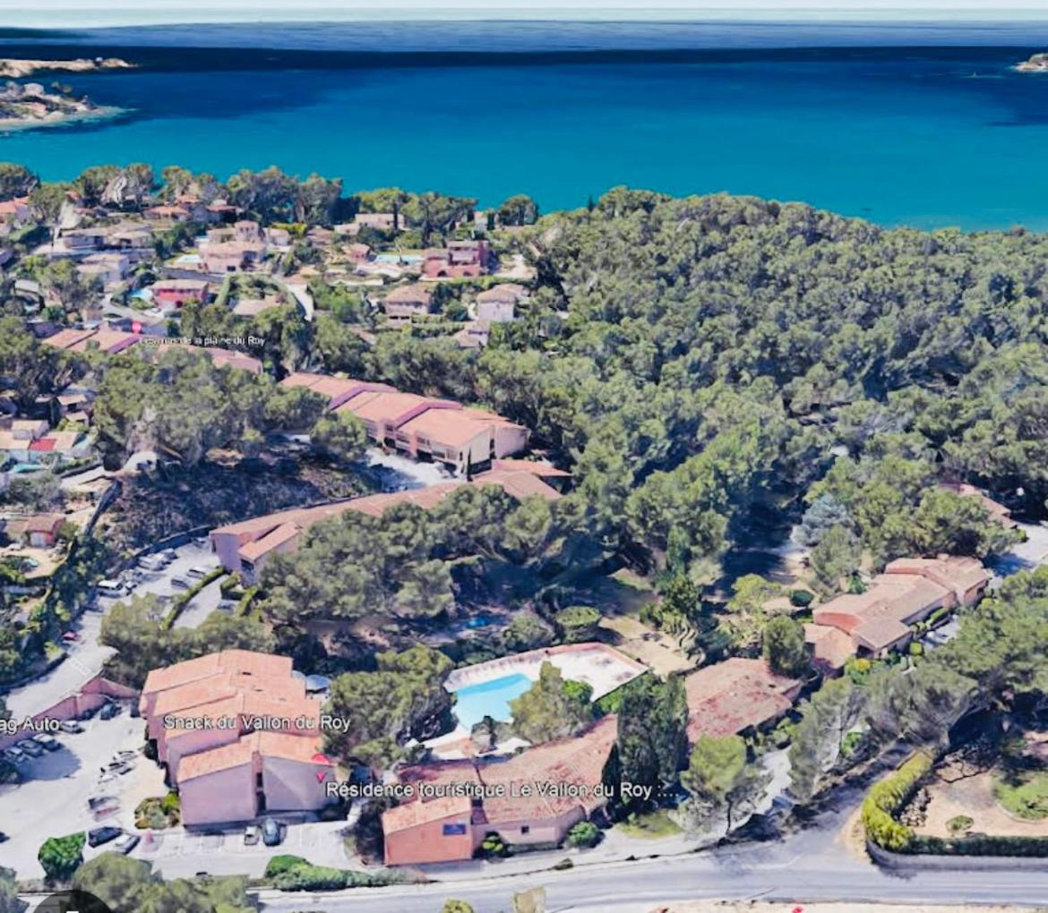 Appartement piscine tennis accès privé plage Joïa