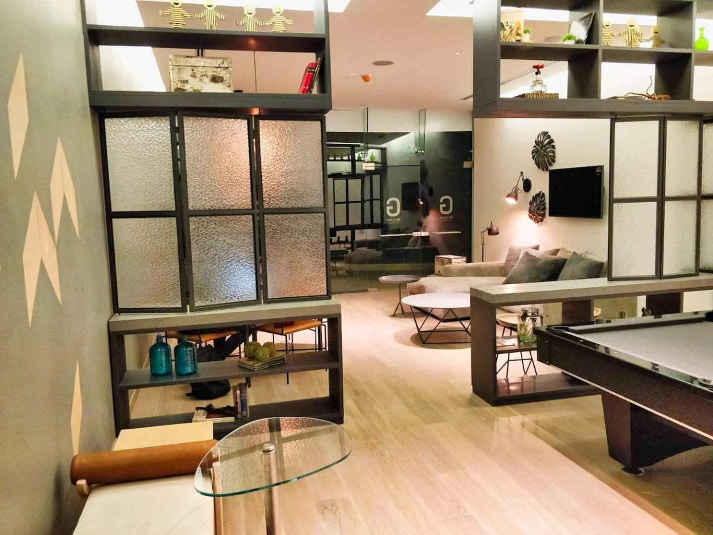 lounge