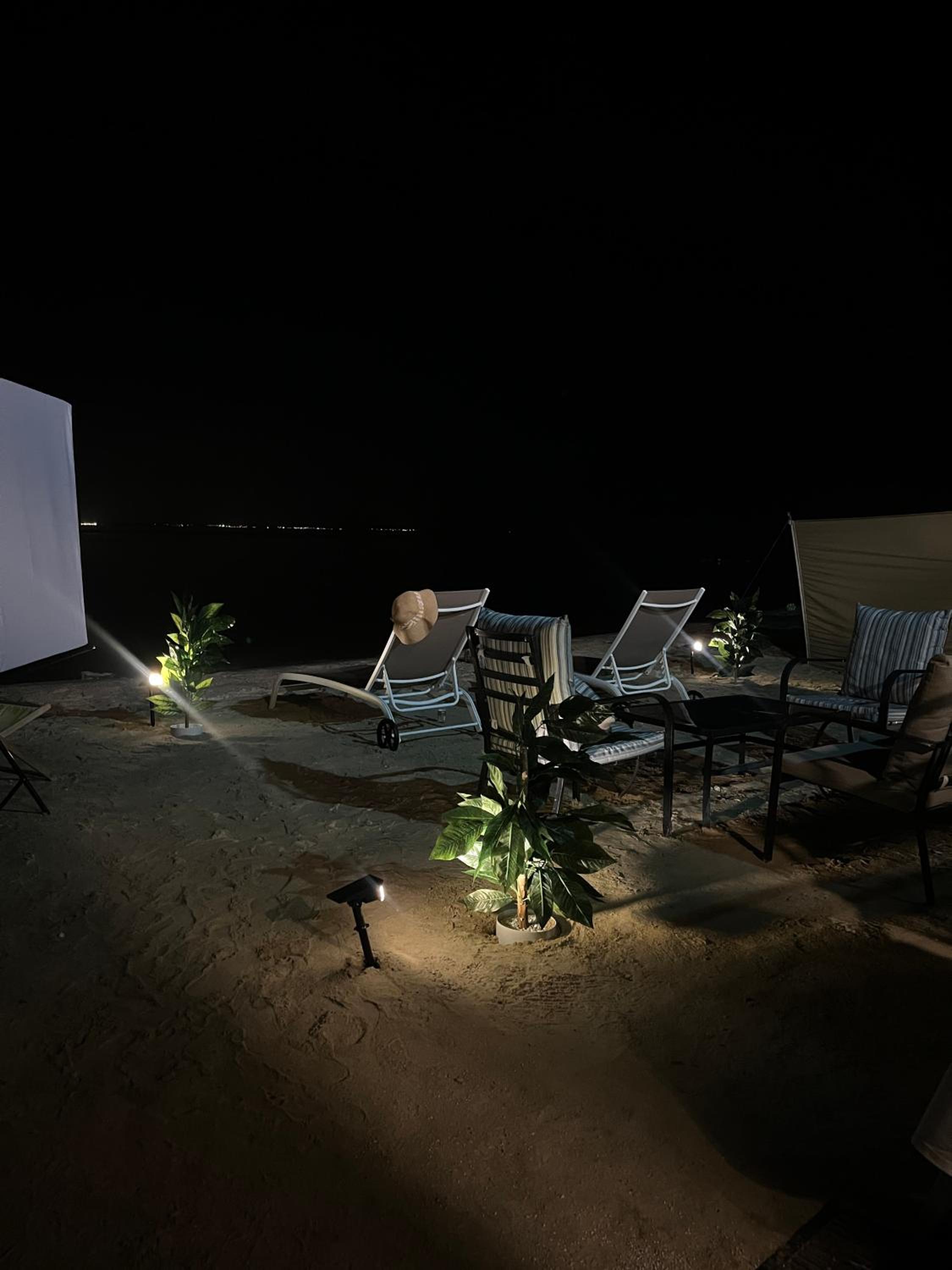 Beach Camp