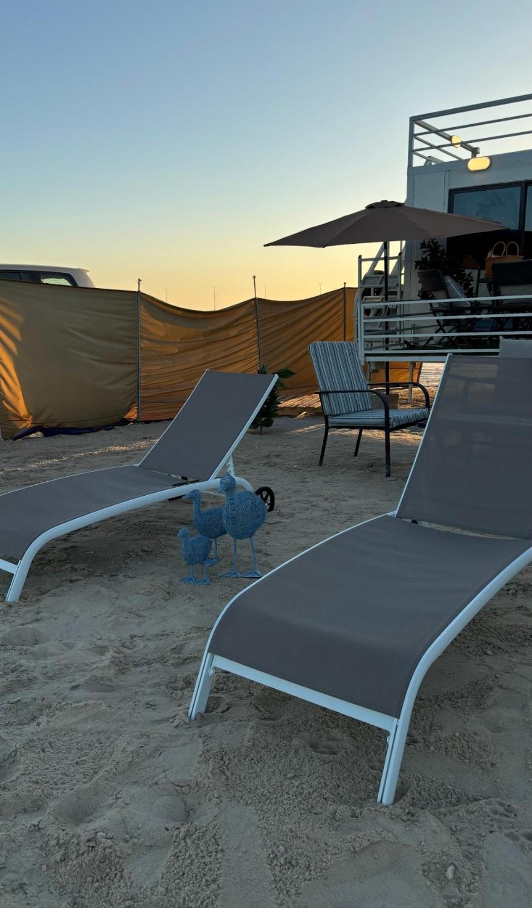 Beach Camp