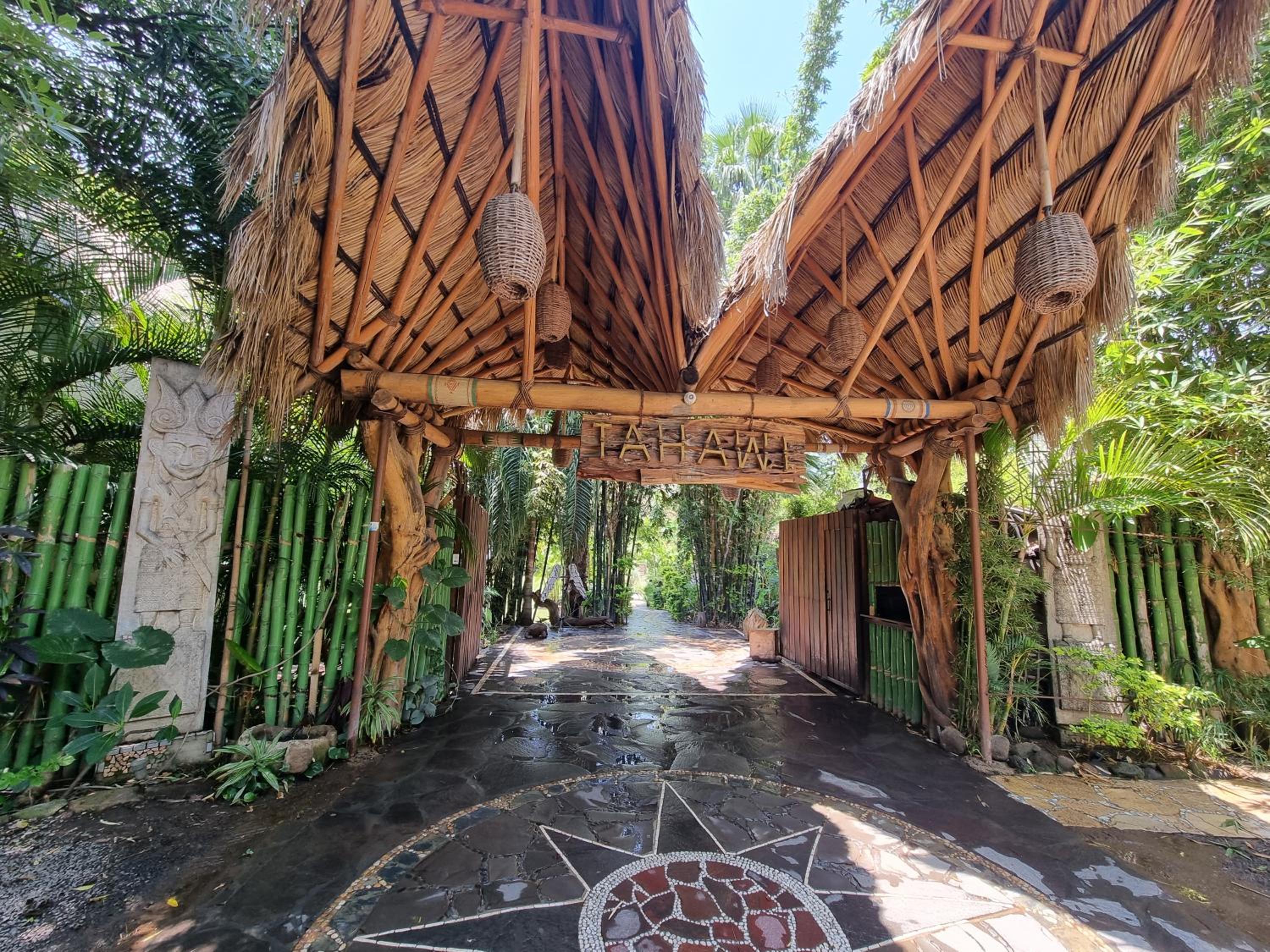 Hotel Eco Hotel Tahawi - Image 1