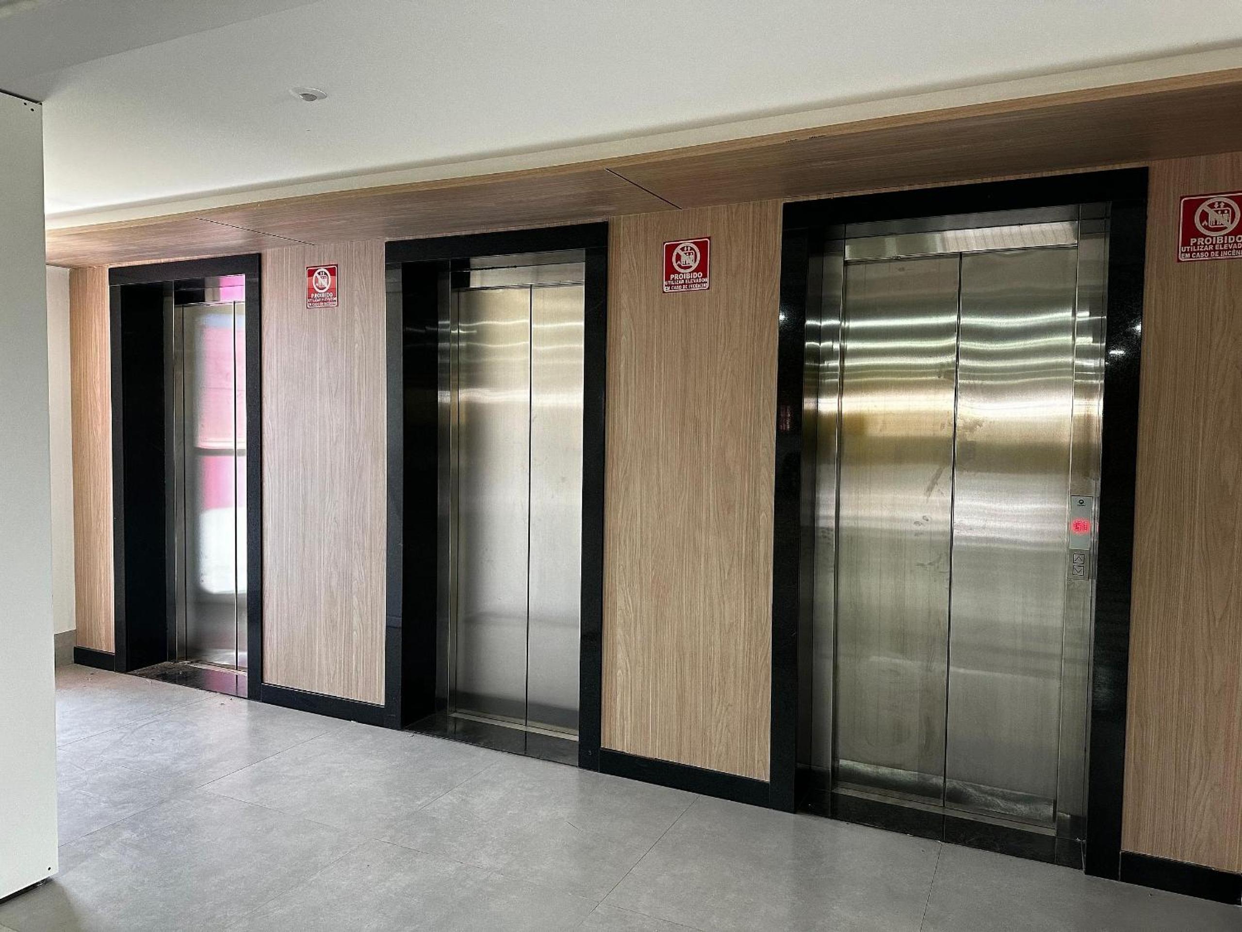 Studios no City House - By Caracol Urbano