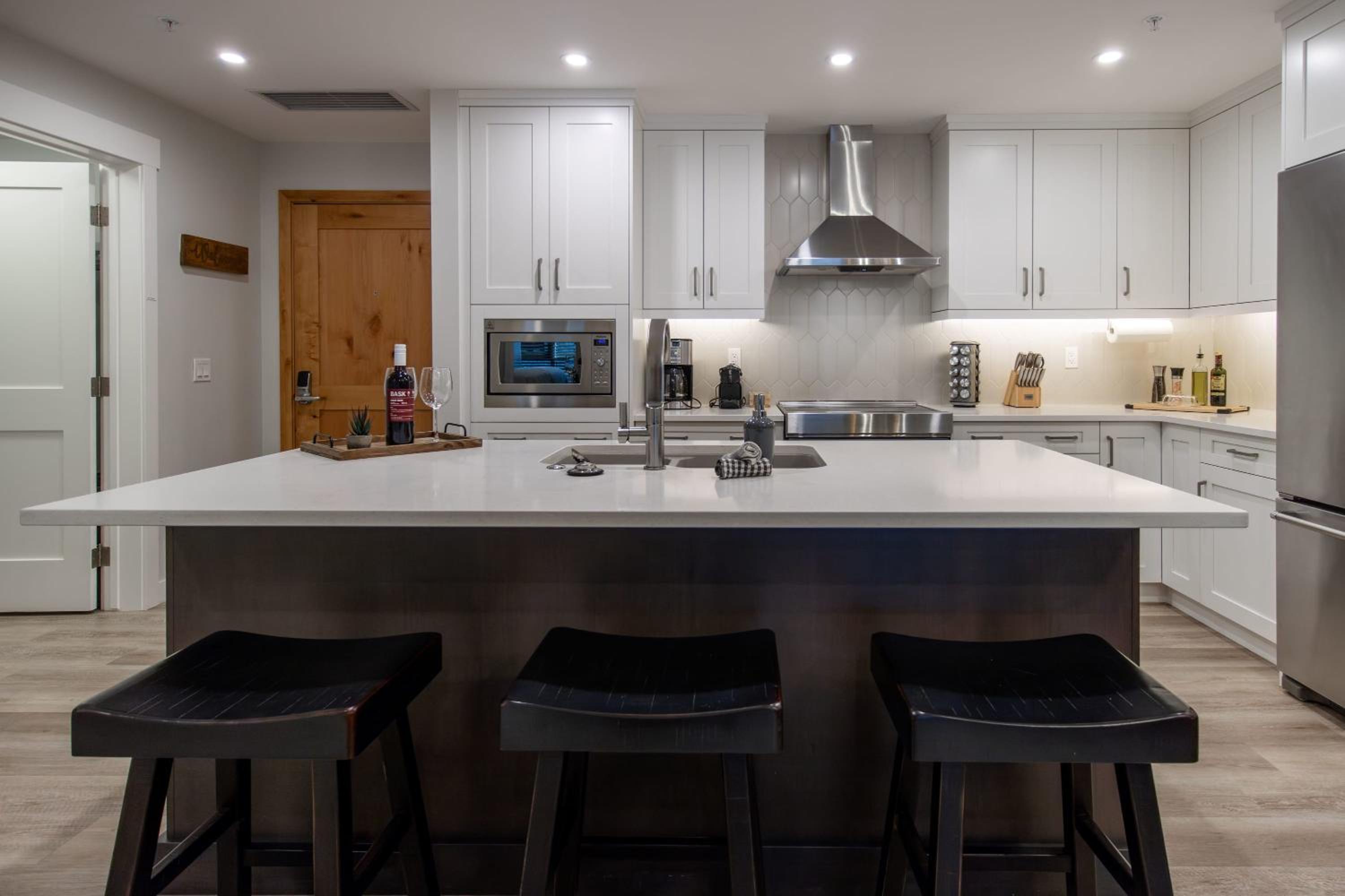 Le Bucheron Stunning Spring Creek Luxury condo