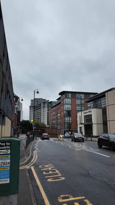 1bedroom city centre apartment view 5