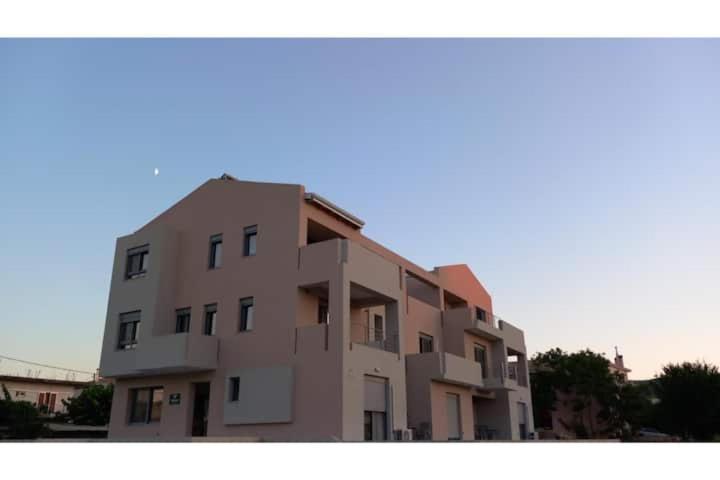 Jasmine Apartments