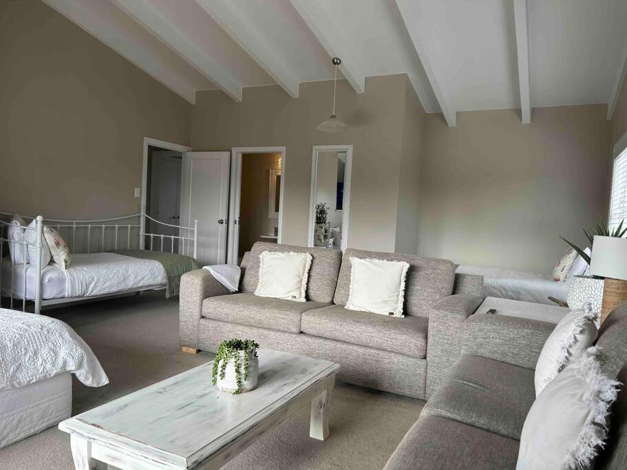 Edgewater Retreat