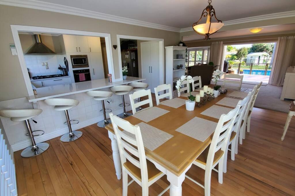 Edgewater Retreat