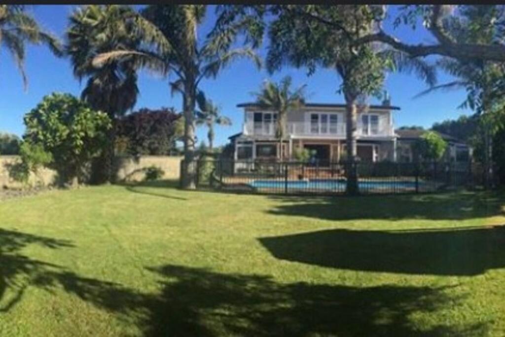 Edgewater Retreat