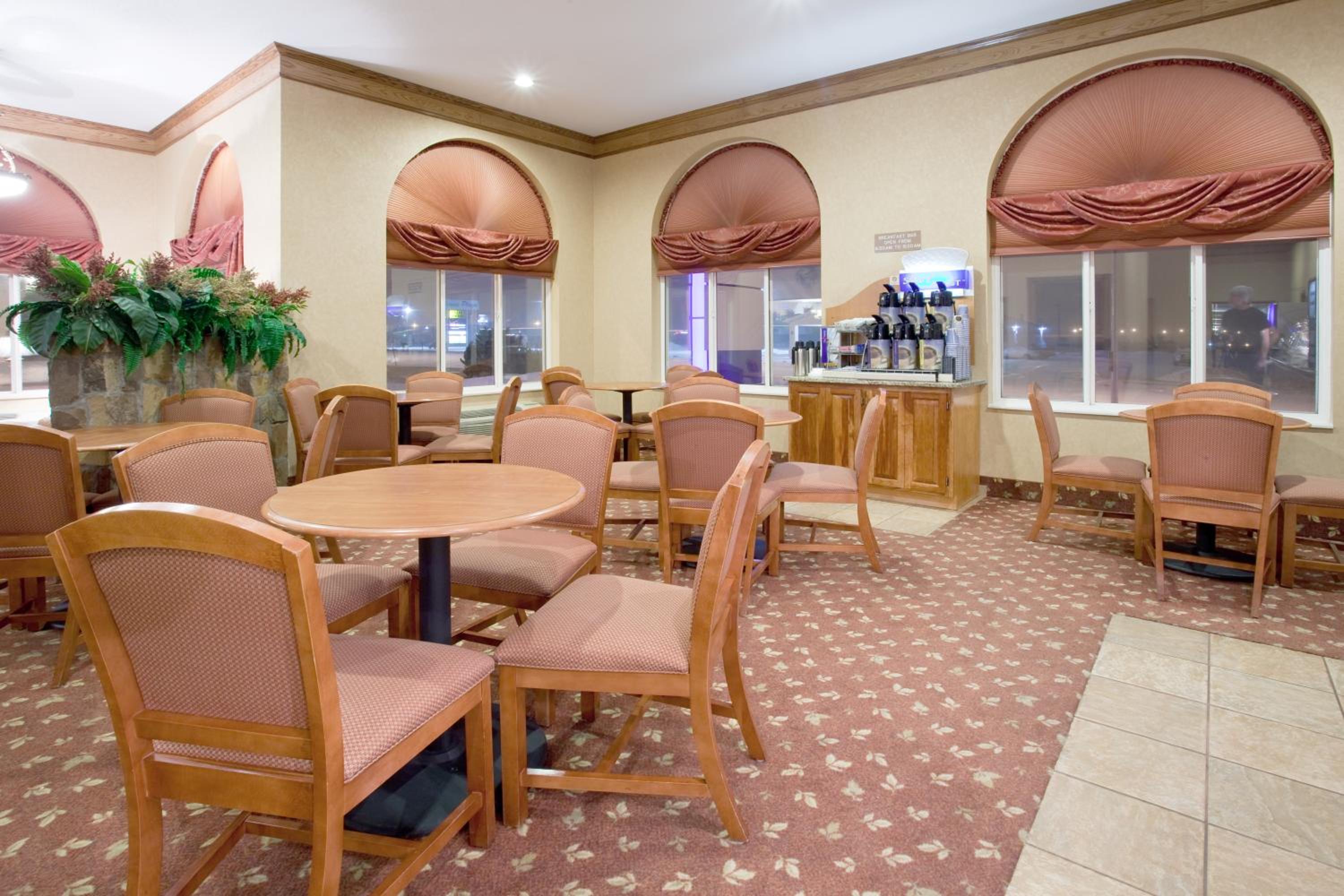 Quality Inn Alliance