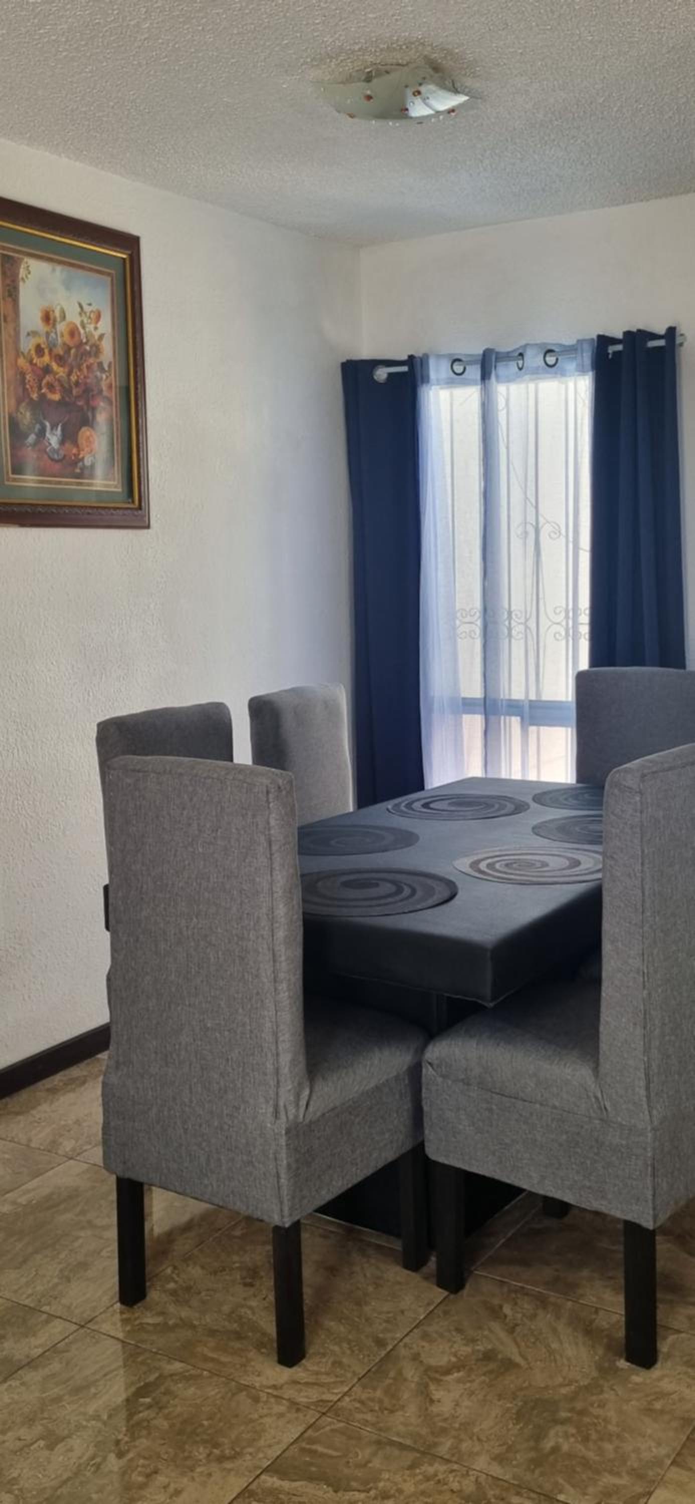 Bonita Residencia Capri a 5 m del Consulado